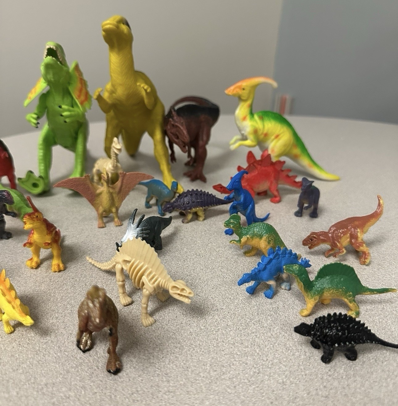 Dinosaur Lot of Over 20 Dinosaurs Toys