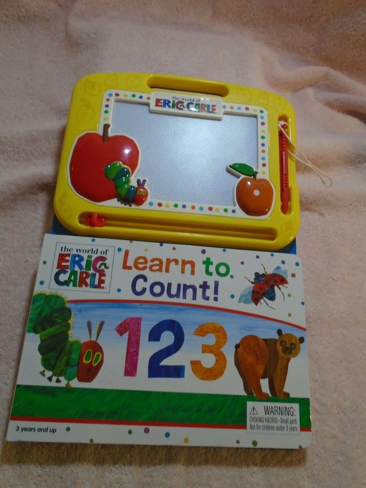 The World of Eric Carle Learn to Count 22 Page Magnetic Drawing Kit