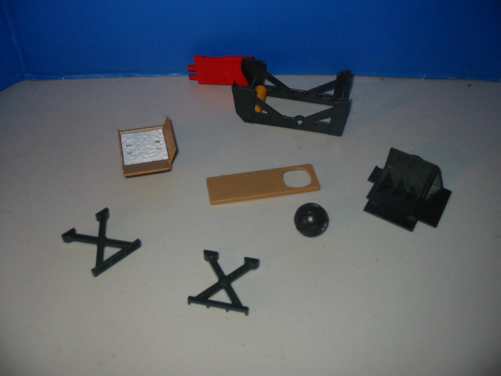 RUBE Goldberg Hilarious Invention S.T.E.M. RARE Wonderology Robot Factory See