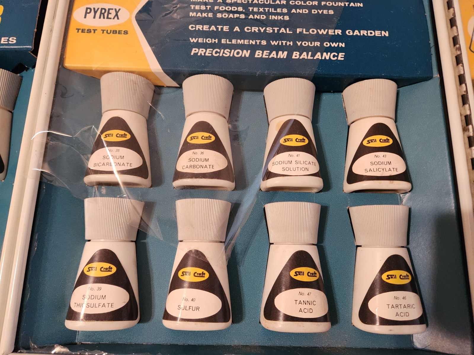 1960s Skil-Craft Chemistry Lab Set Nearly Complete Science Kit w/ Box Pyrex Tube