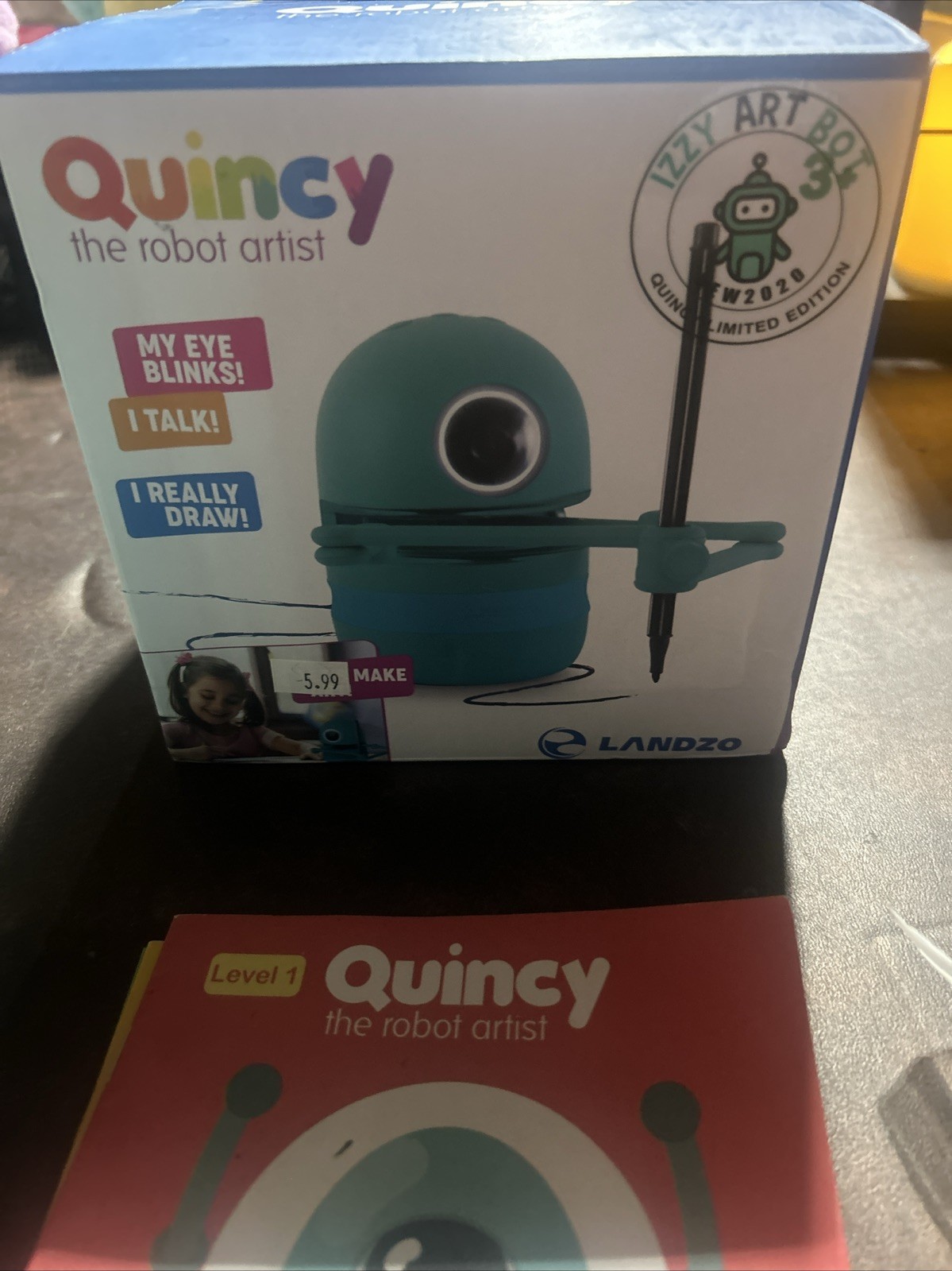 Quincy The Talking Robot Drawing Artist LZ001 By Landzo