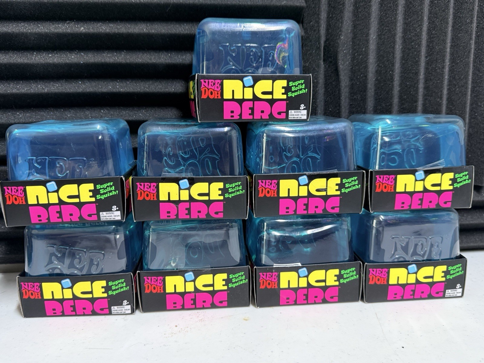 New! NeeDoh Nice Berg Blue XL Giant Nee Doh Niceberg Solid Squish Cube Ice Block