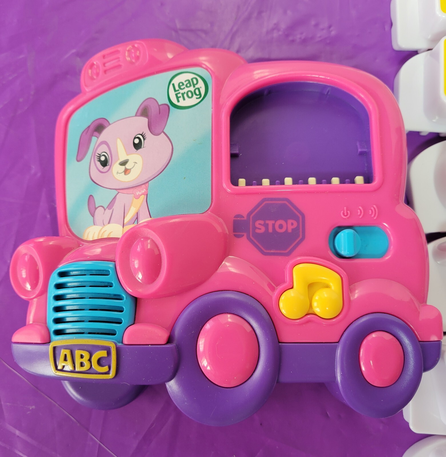 Leap Frog Fridge Phonics Magnetic Pink Bus Alphabet Set 26 Letters COMPLETE