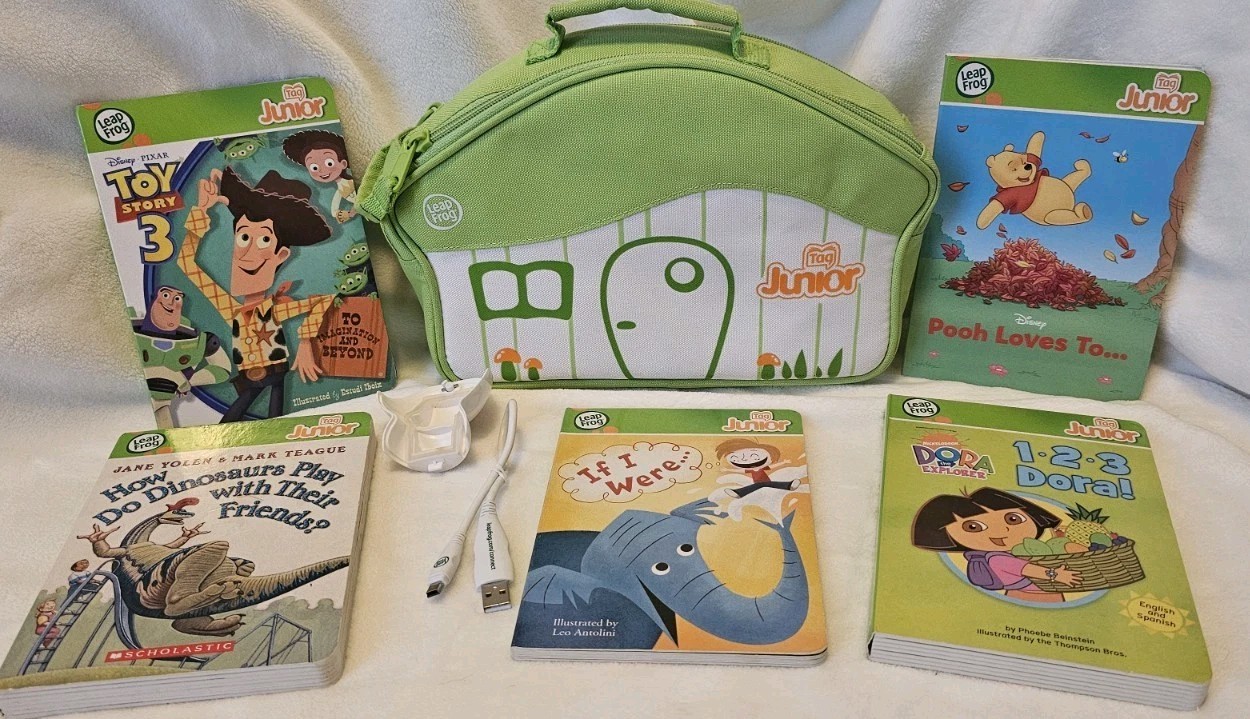 Leap Frog Tag Junior Carrying Case Bag & Learning Books Pooh Dora Charging Cord