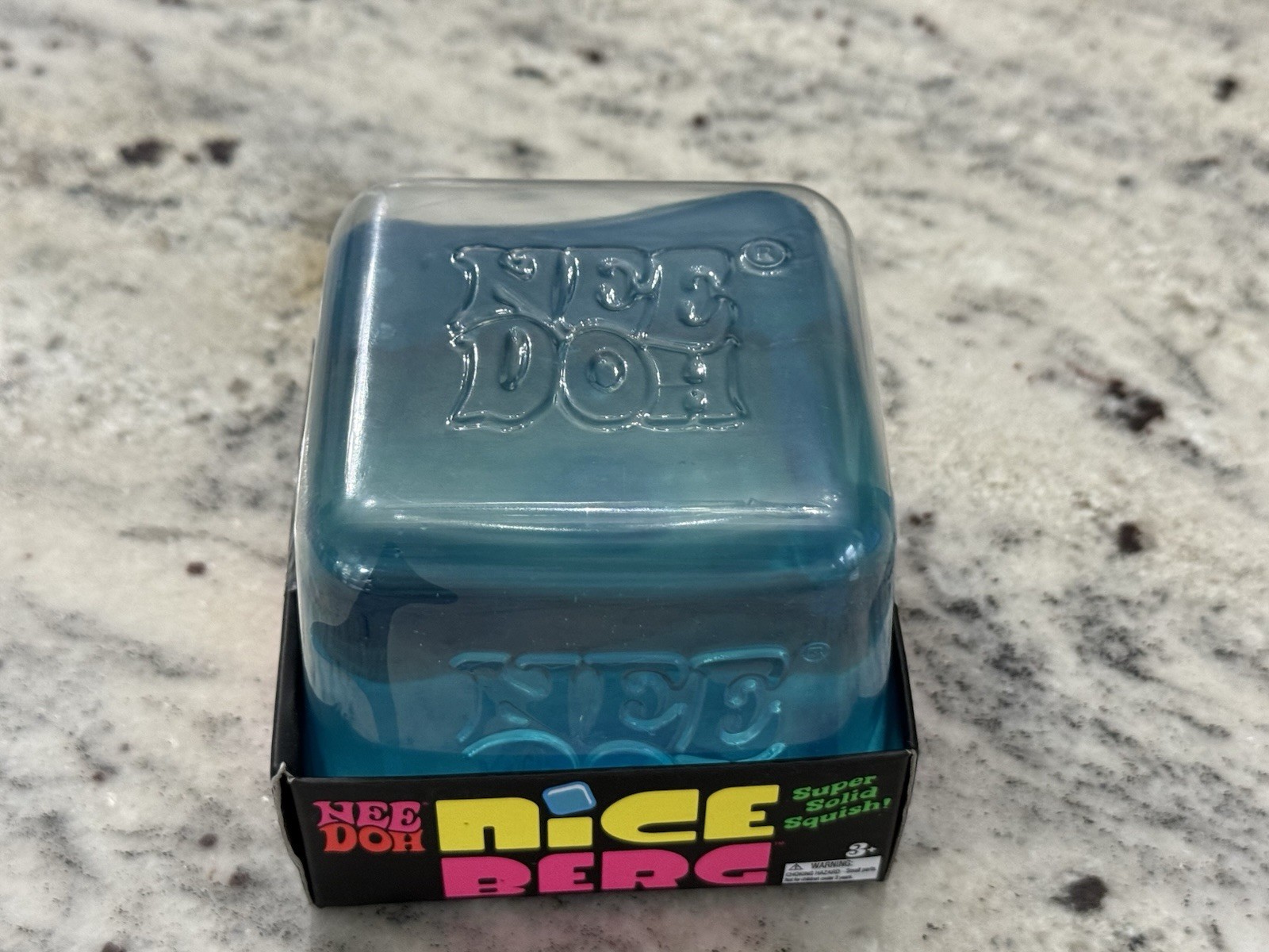 BLUE NeeDoh Nice Berg Blue XL Giant Nee Doh Niceberg Squishy Cube Ice NEW
