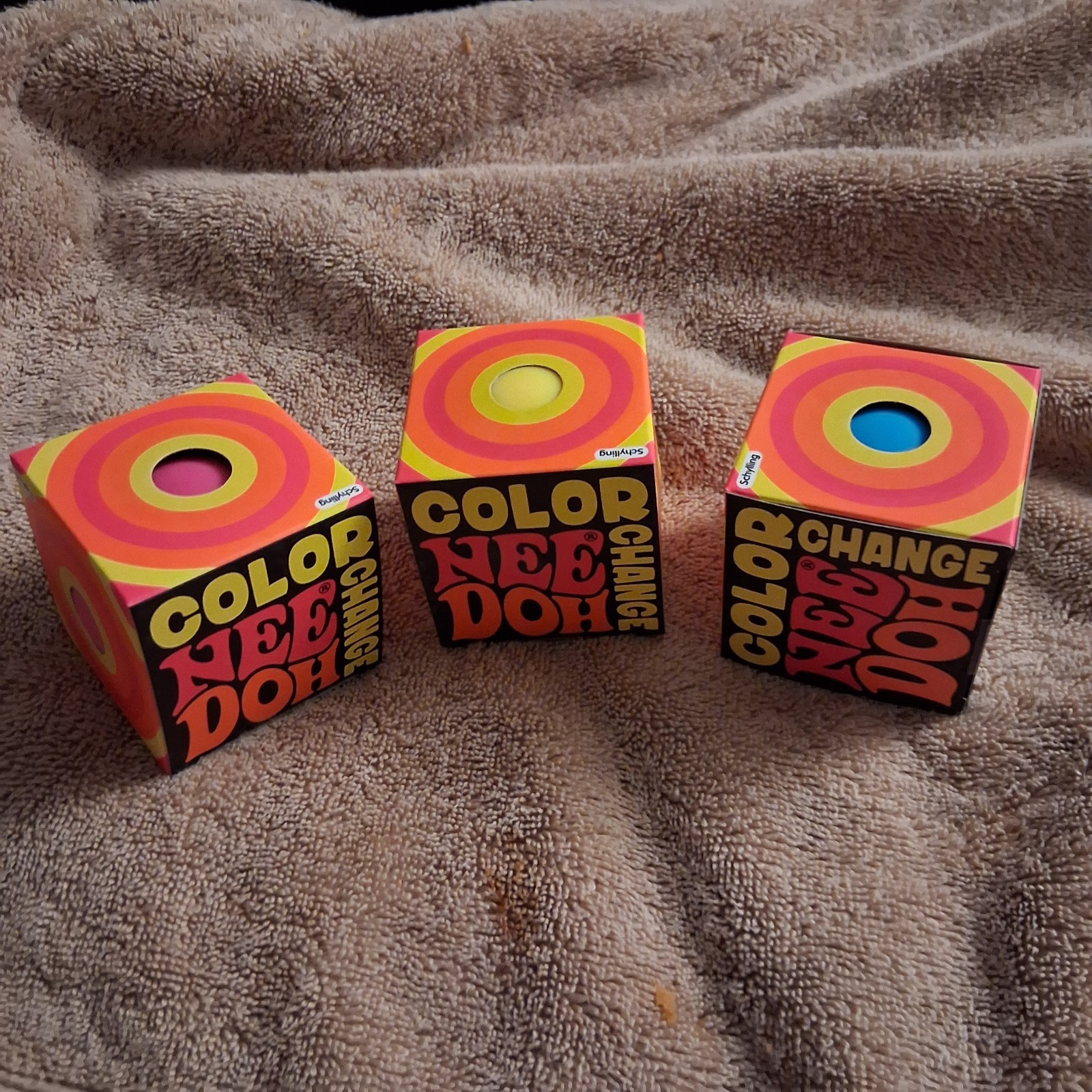 Nee Doh COLOR CHANGE Squish Ball By Schylling- Yellow, Blue & Pink NEW