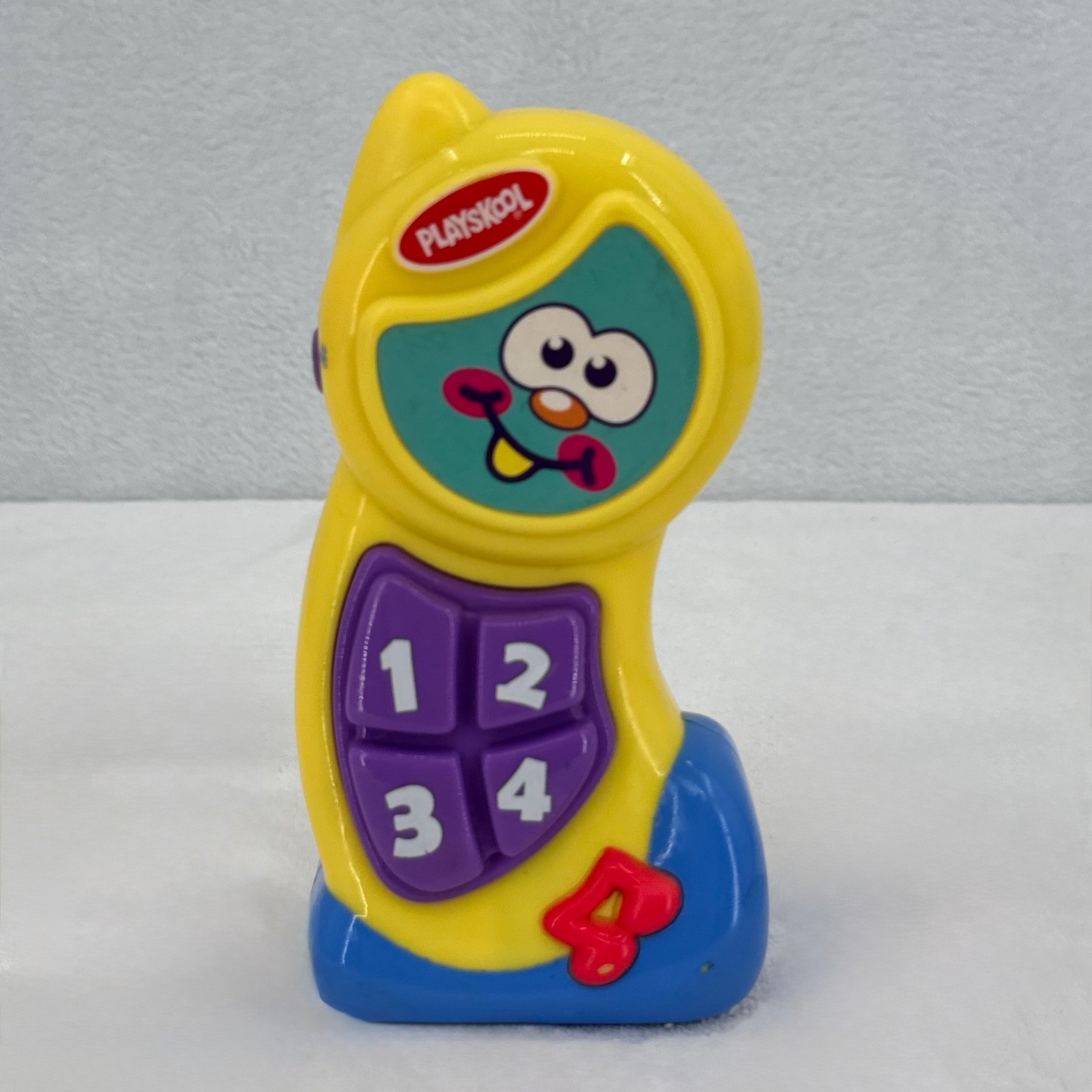 Vintage Playskool Fun Shakin’ Phone Interactive Vibrating Ringing Toy Rare 2003