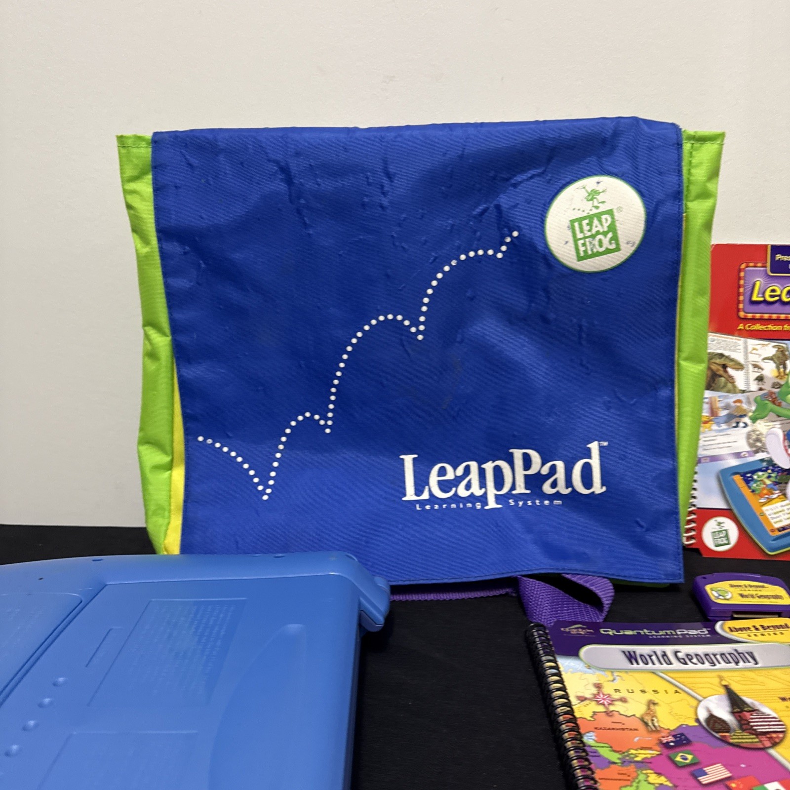 Lot 11 Cartridges & Books LeapPad Plus Writing Bag Grades 1-3