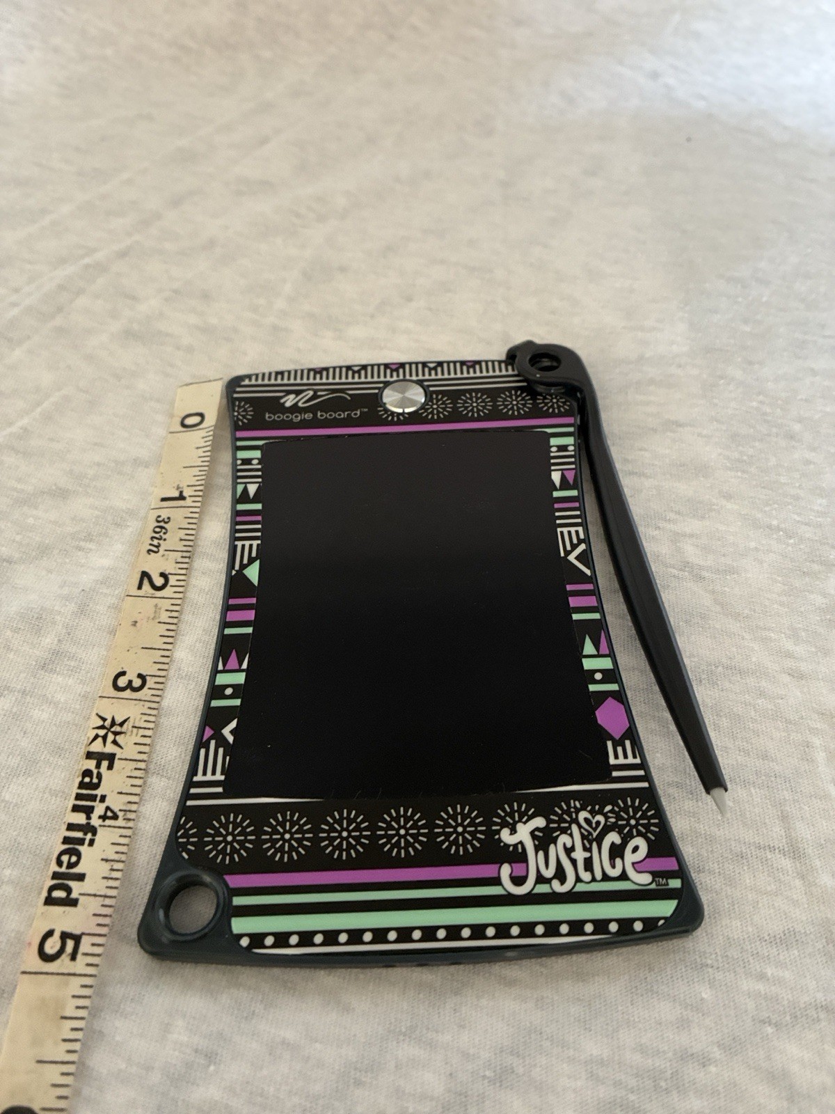 Boogie Board Justice WT13087 LCD Writing Tablet w/ Stylus Girls Black Purple