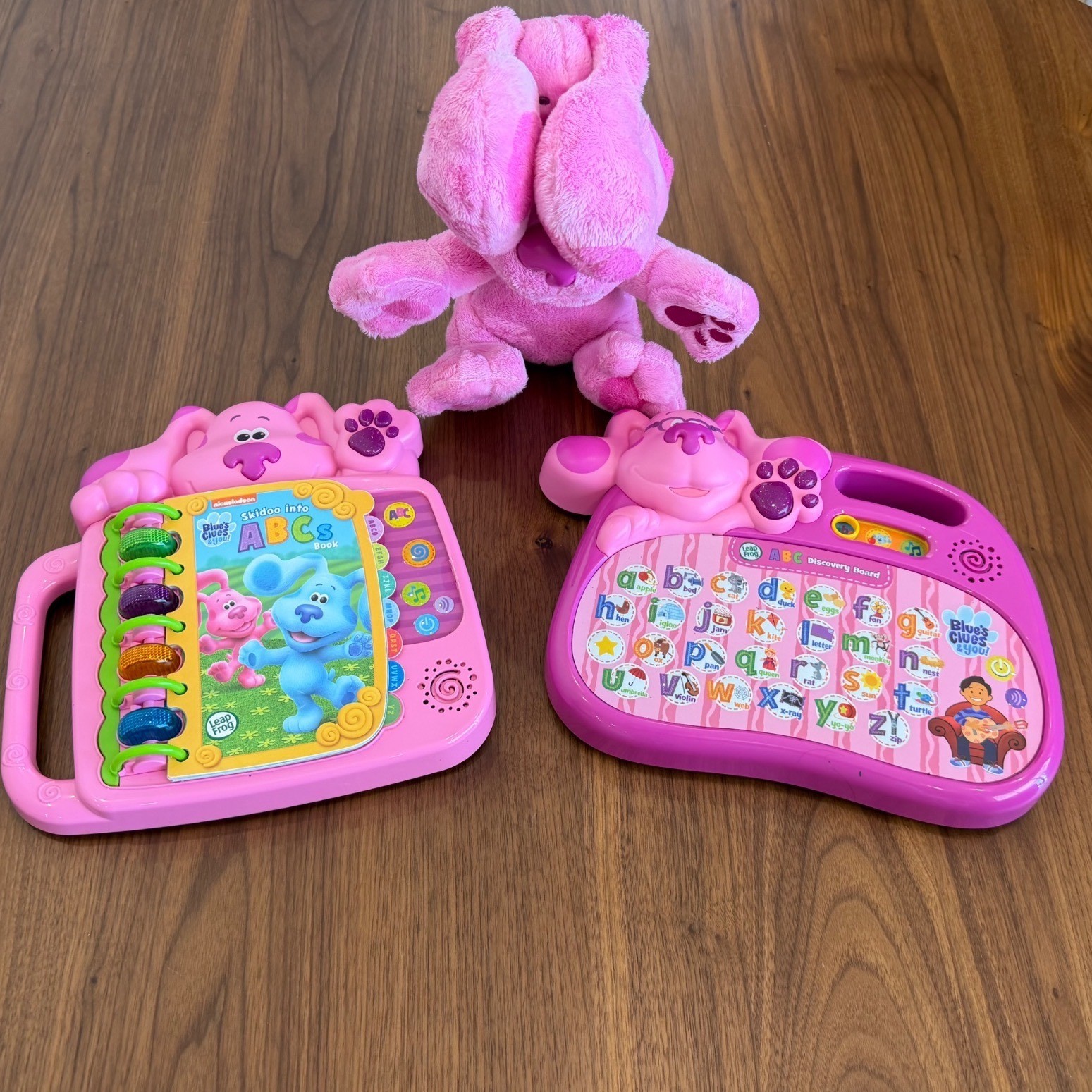 Blues Clues and You Magenta LeapFrog ABC Book Discovery Board and Plush Bundle