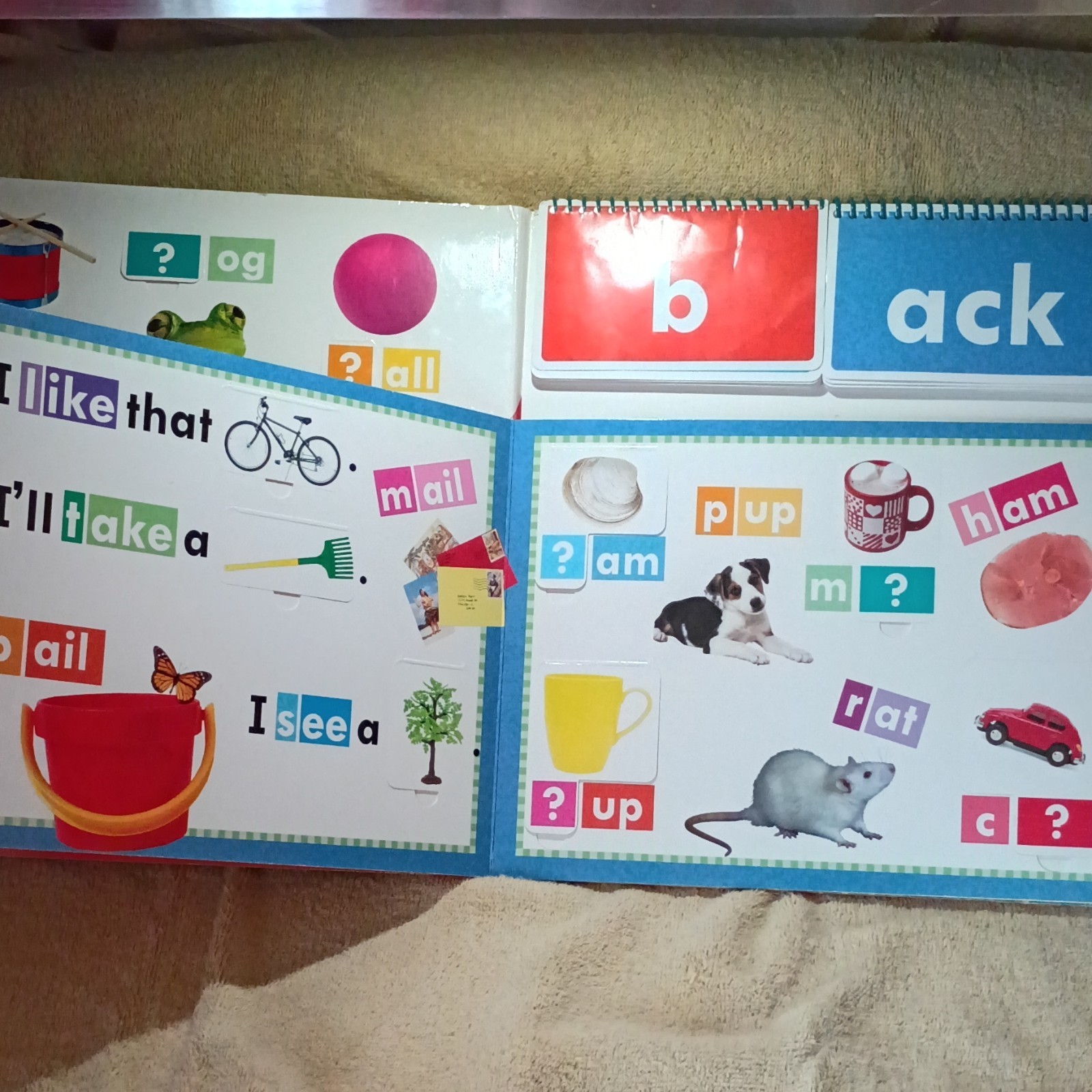 Publications International Lift-a-Flap Phonics Fun Book 18 Months+ 2003