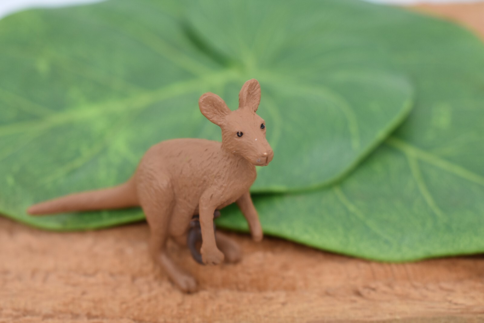 Kangaroo with Baby, Plastic Replica 2 1/2-inch long – F1757 B42