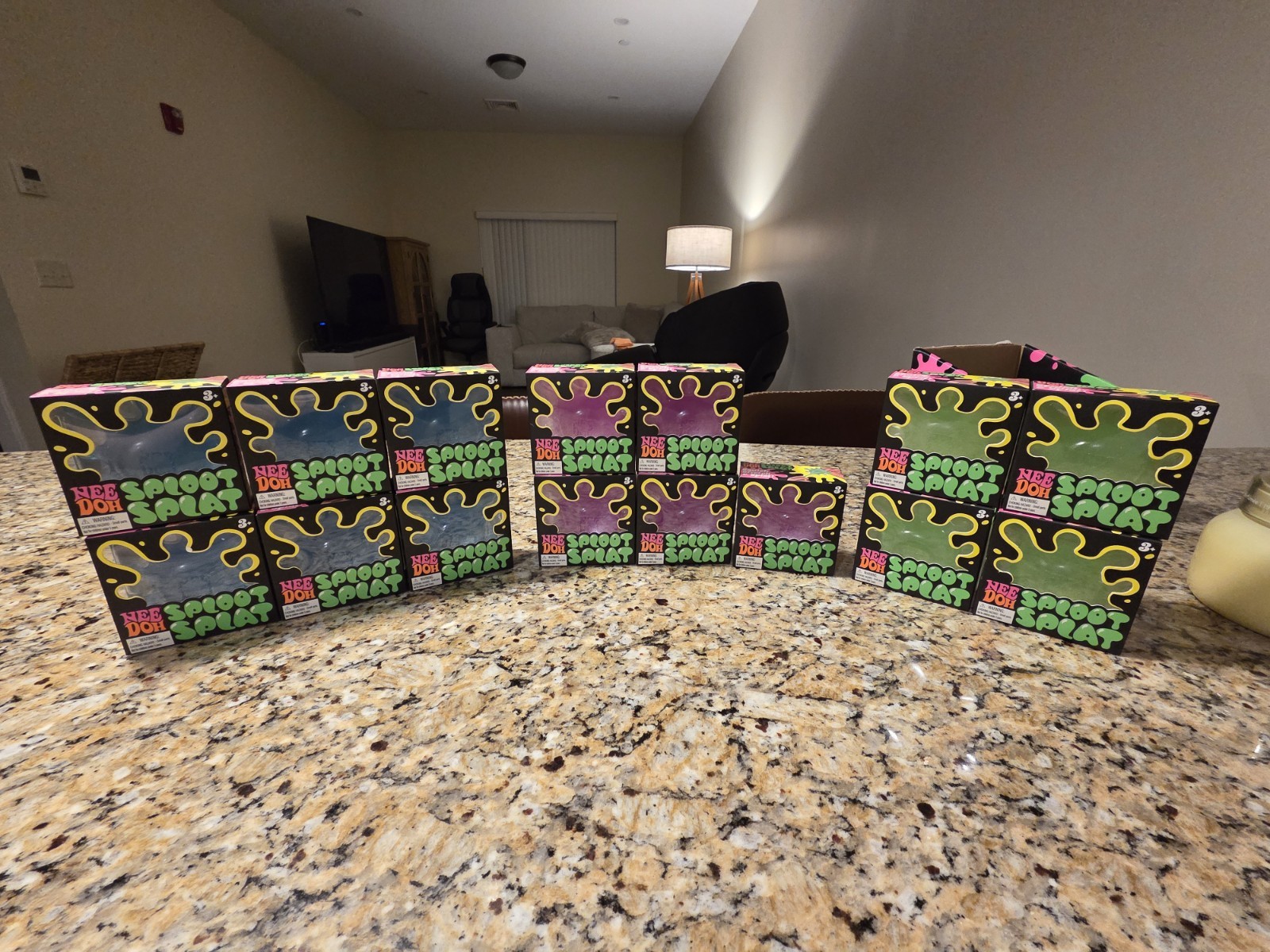 NeeDoh Sploot Splat (15) and Color Change (2) Lot of 17 total