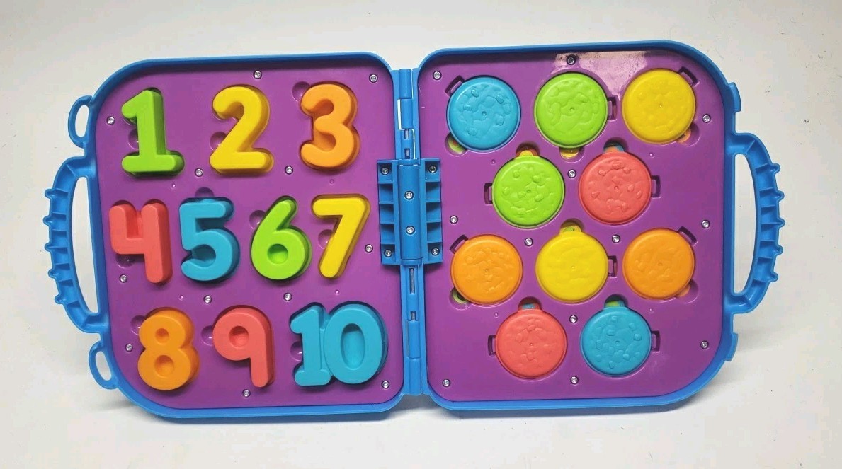 Sesame Street Cookie Monster On The Go Numbers With Take Along Case COMPLETE