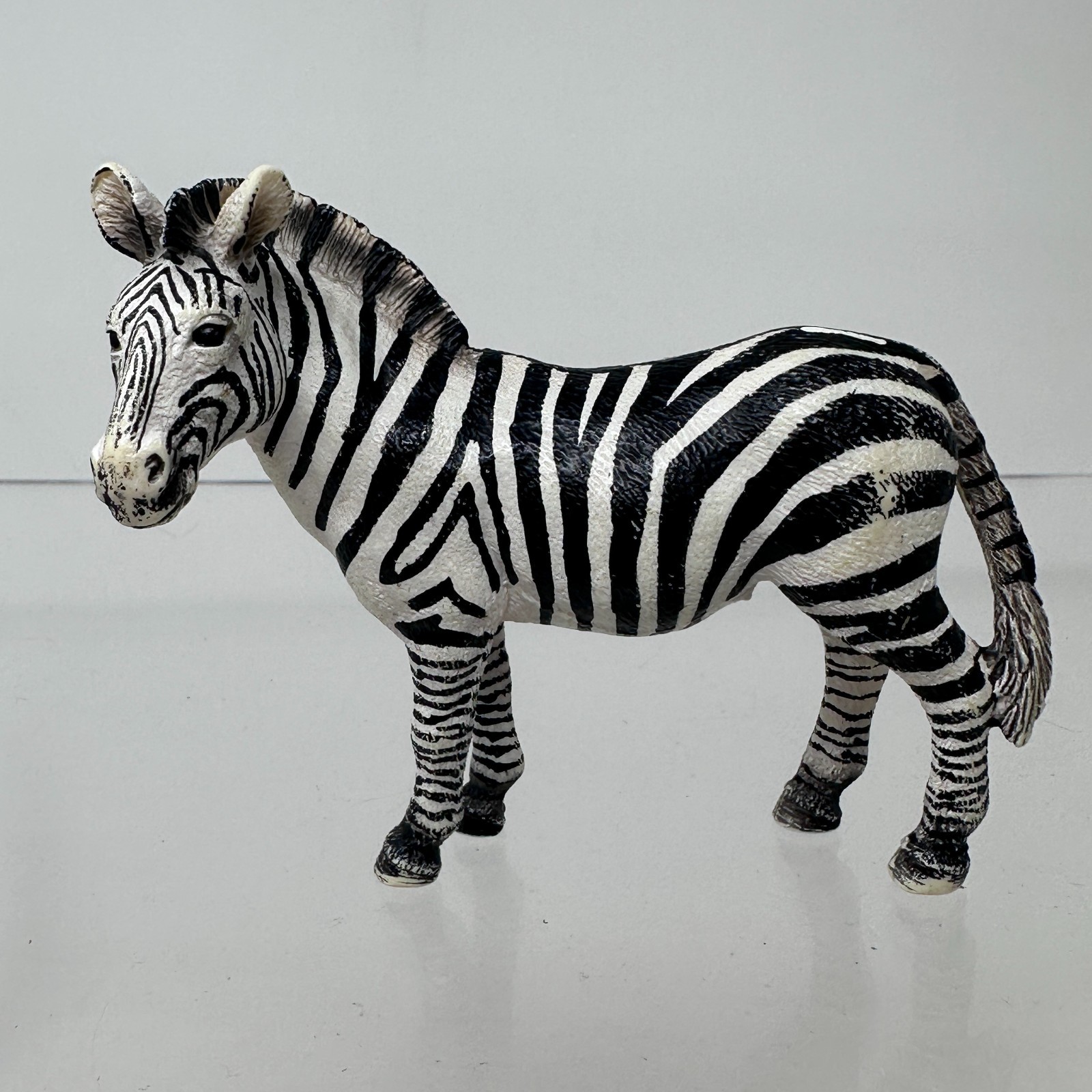 Schleich Zebra Figure Black White Horse Wildlife Zoo Animal Figurine 4″ 2008