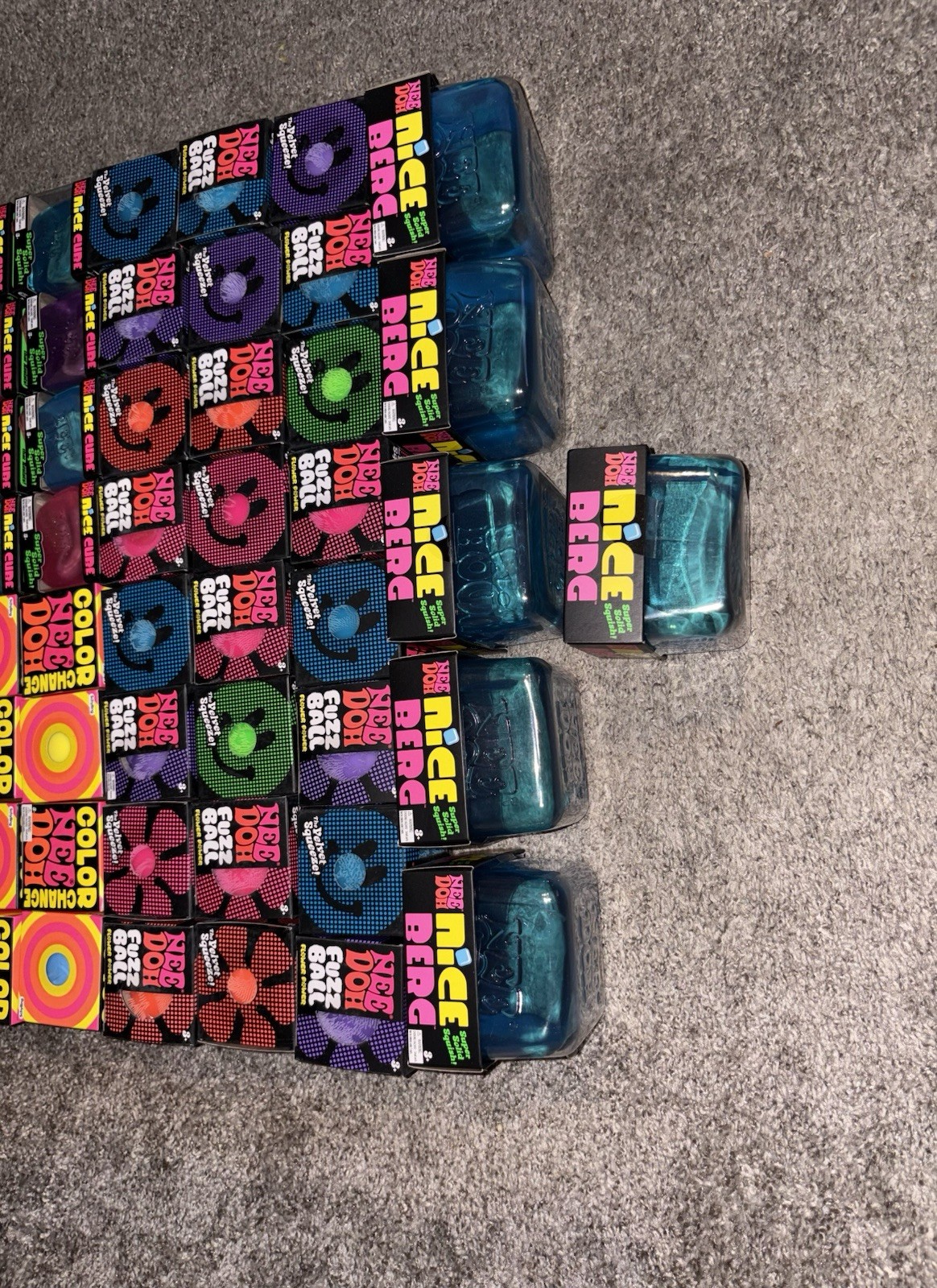 Huge NeeDoh LOT!! 54 total FAST FREE SHIP