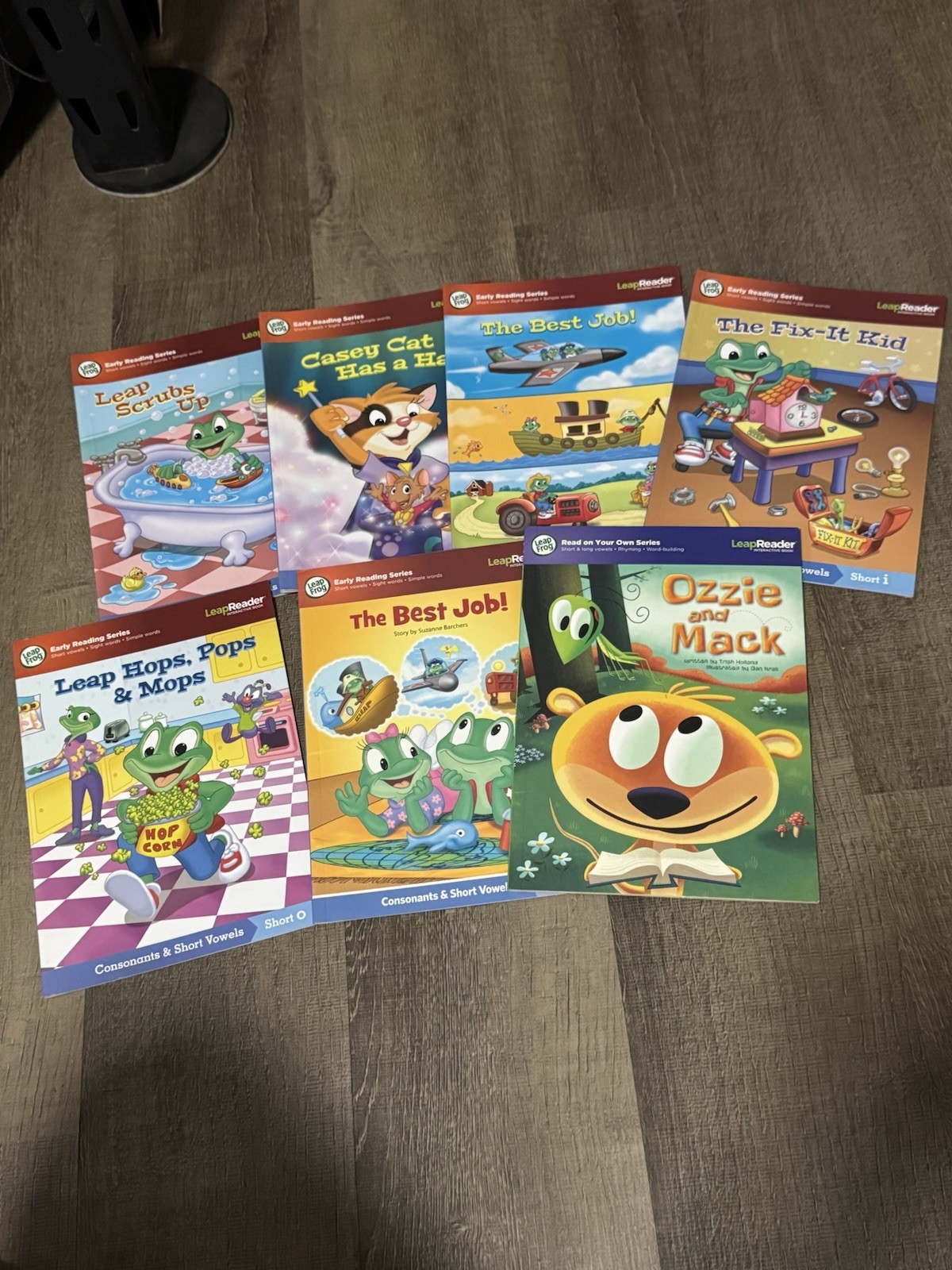 Lot of 7 LeapFrog LeapReader Phonics Books Tag Early Reading Short Vowels
