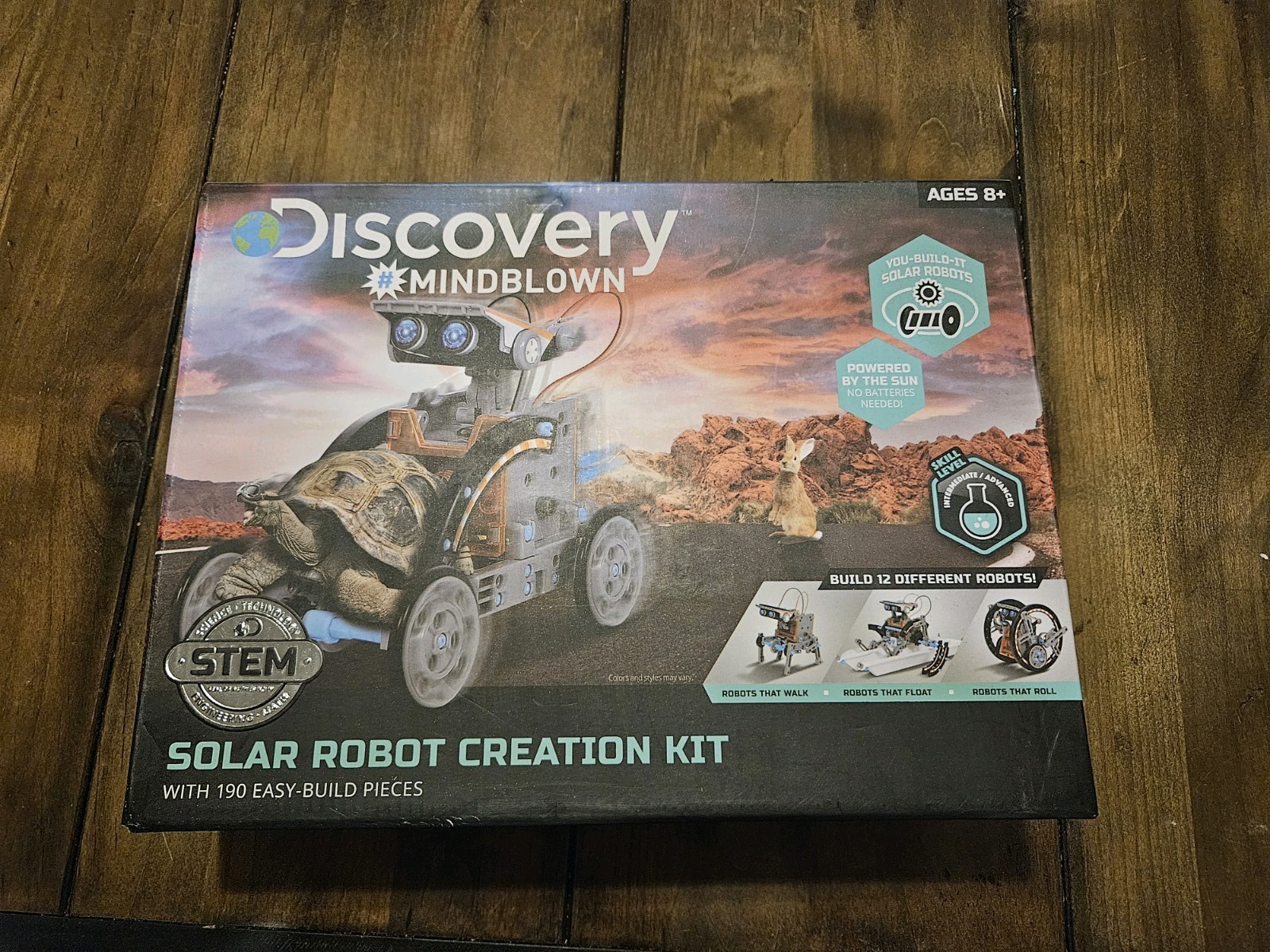 Discovery Kids Mindblown STEM 12-in-1 Solar Robot Creation Kit 190 Pieces