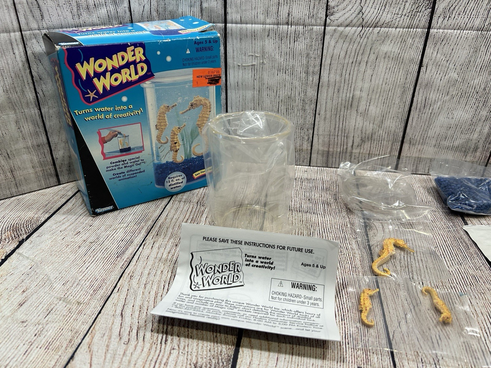 Kenner Wonder World Aquarium 1995 Seahorse Family Playset Open Box Complete