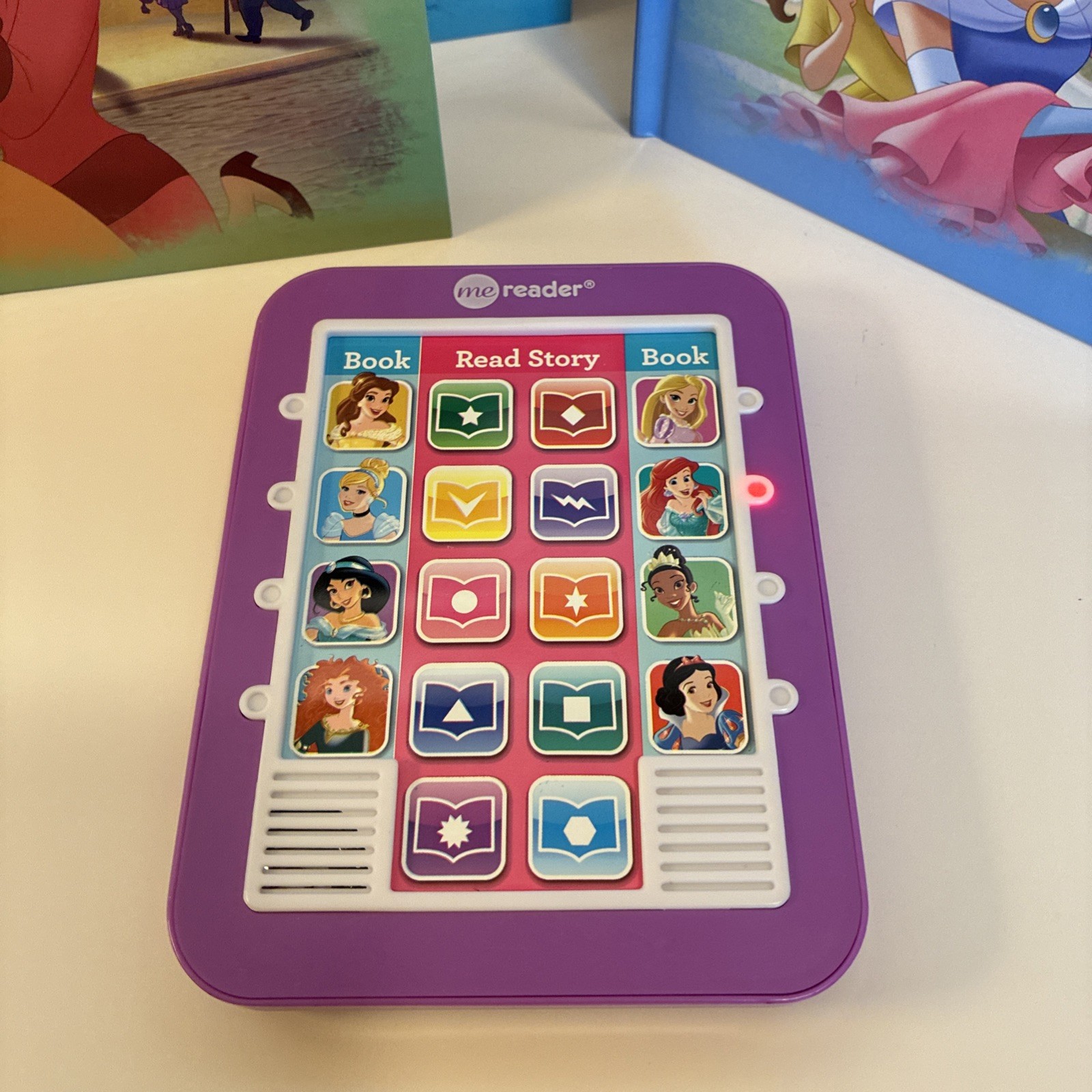 Disney Princess ME READER with 8 Books Electronic Story Reader/ Works Great!