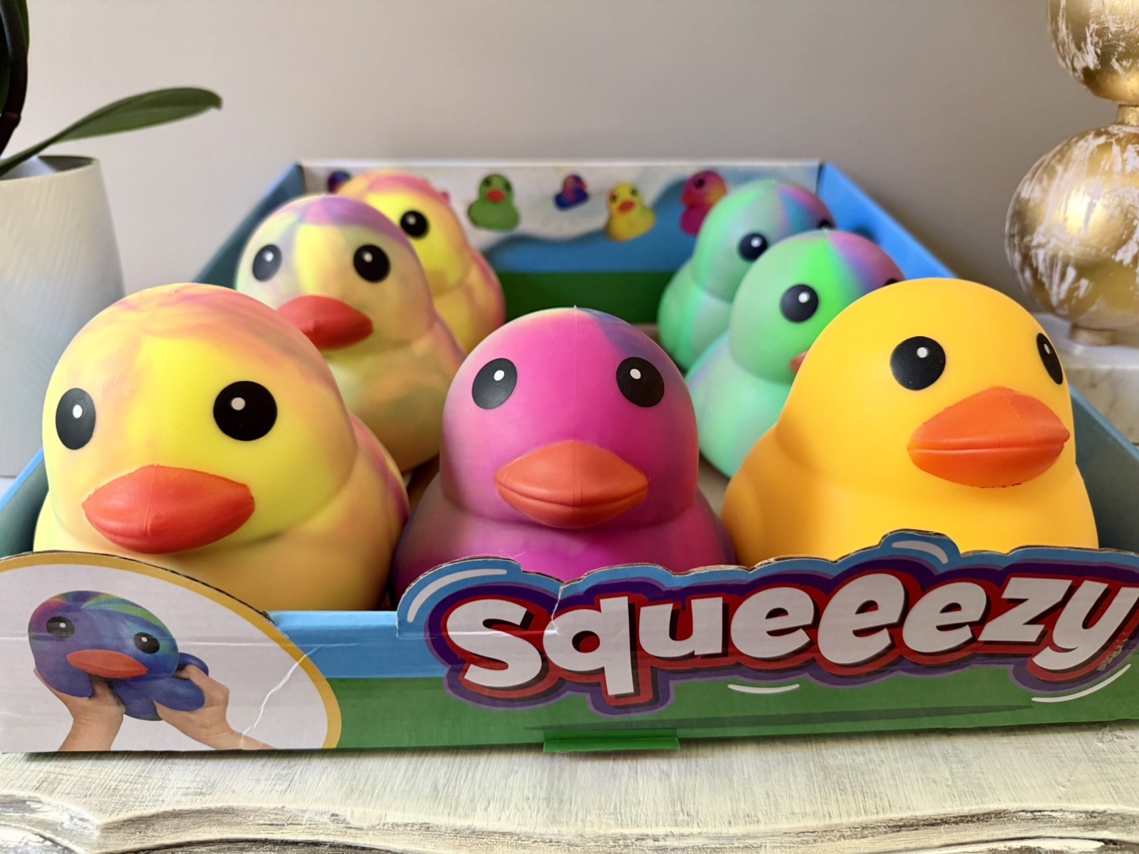 1 CUTE 🥰 Squeeezy Tie Dye Pink/Purple Duck- Tiktok Viral Sensory Squeeze Toy🔥
