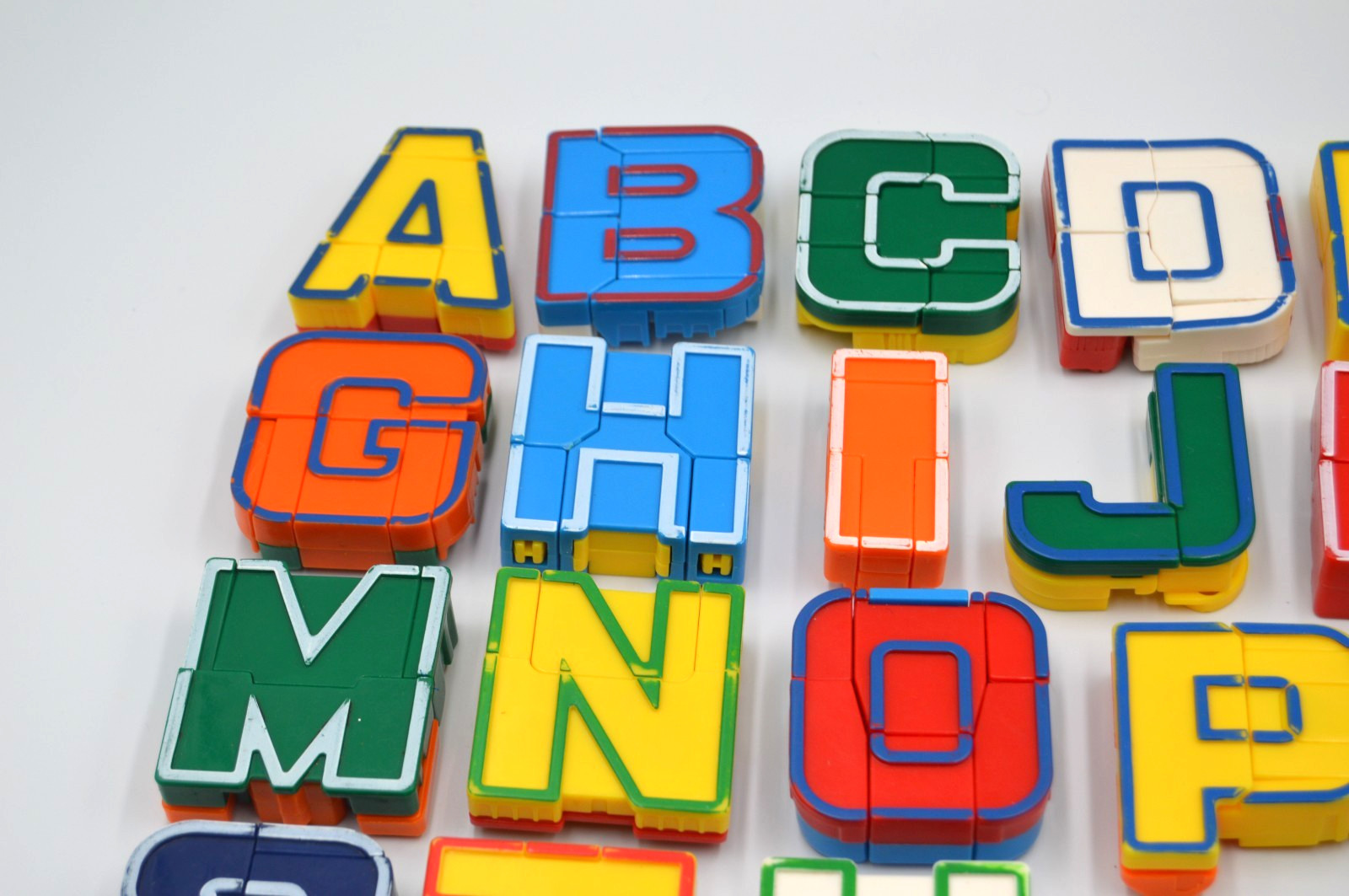 Alpha Bots Transforming Letters Numbers Robots Alphabet Vintage Learning