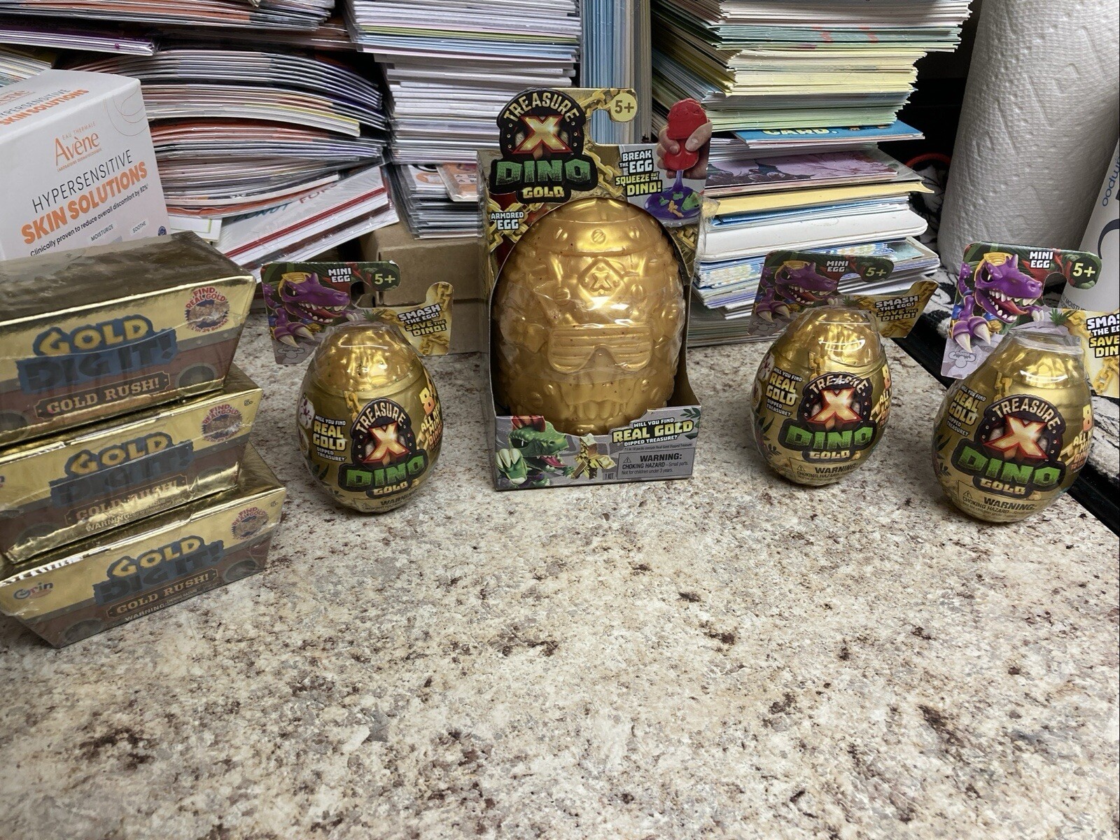 treasure x dino gold egg Plus 3 Baby Eggs Plus Gold Dig It!!! Great Gold Set!!