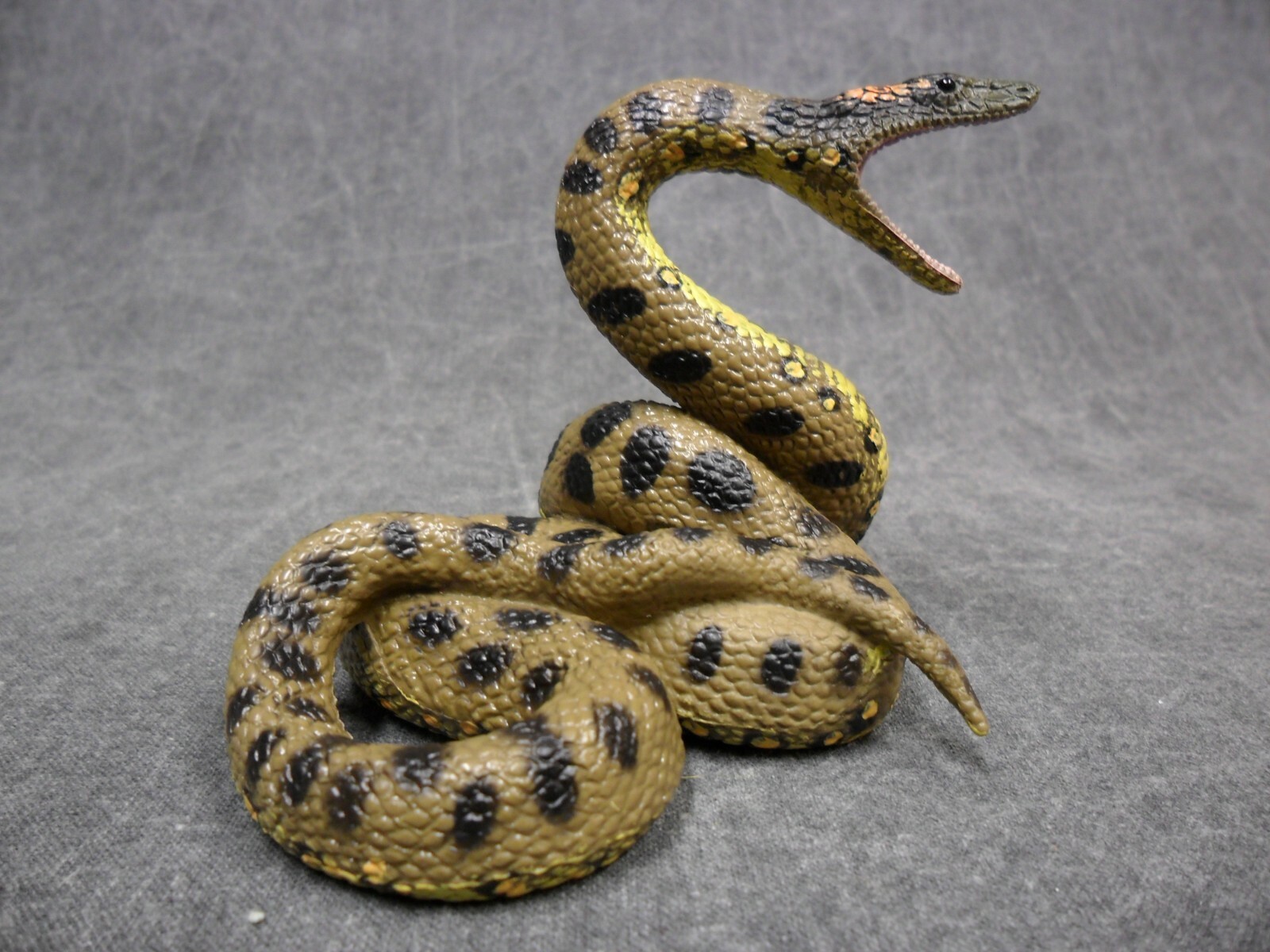 CollectA NIP * Green Anaconda * 88688 Wildlife Snake Model Toy Figurine