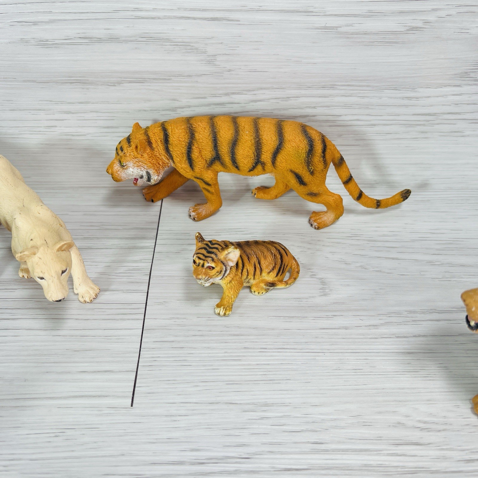 Safari Ltd Animal Lot Lion Lioness Toy Rhinoceros Polar Bear Tiger Lynx Baby Cub