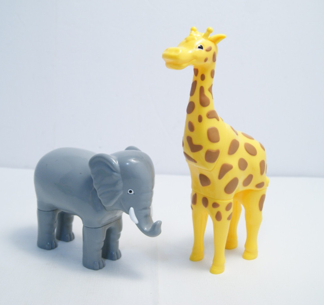 Magnetic Mix Match Animals Lot – Popular Playthings Jungle & Dinosaur Set 32 PCS