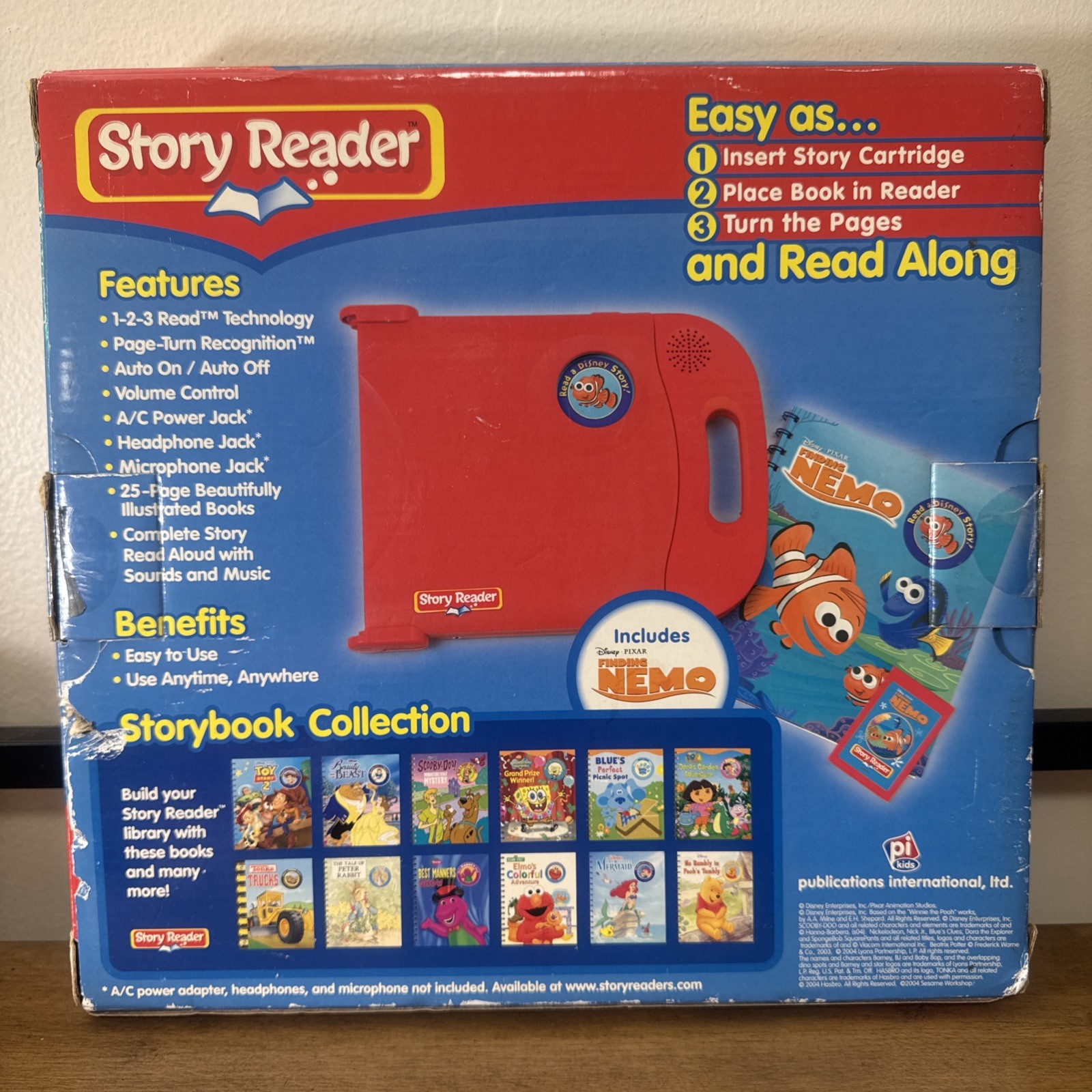 Vintage ELECTRONIC STORY READER w/ Finding Nemo Book READS ALOUD