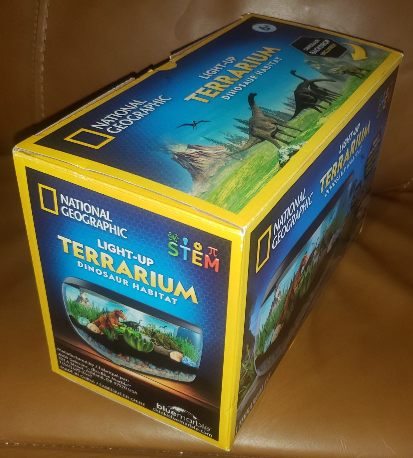 NATIONAL GEOGRAPHIC Light Up Terrarium Kit Dinosaur Habitat STEM Botany NIB