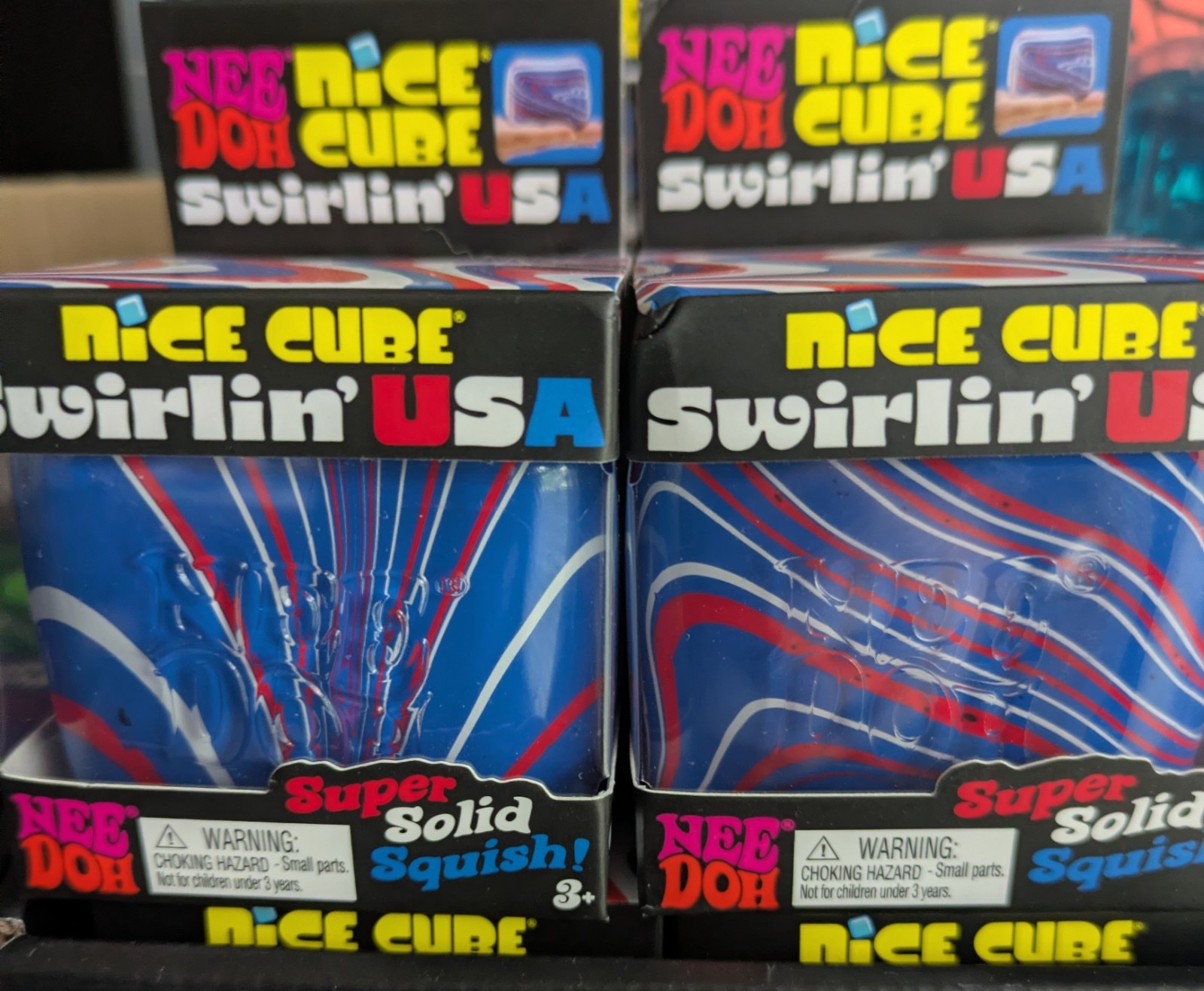 🔥NeeDoh Lot! 2 Nice Cube SWIRL Swirlin USA Super Solid Squish Viral!