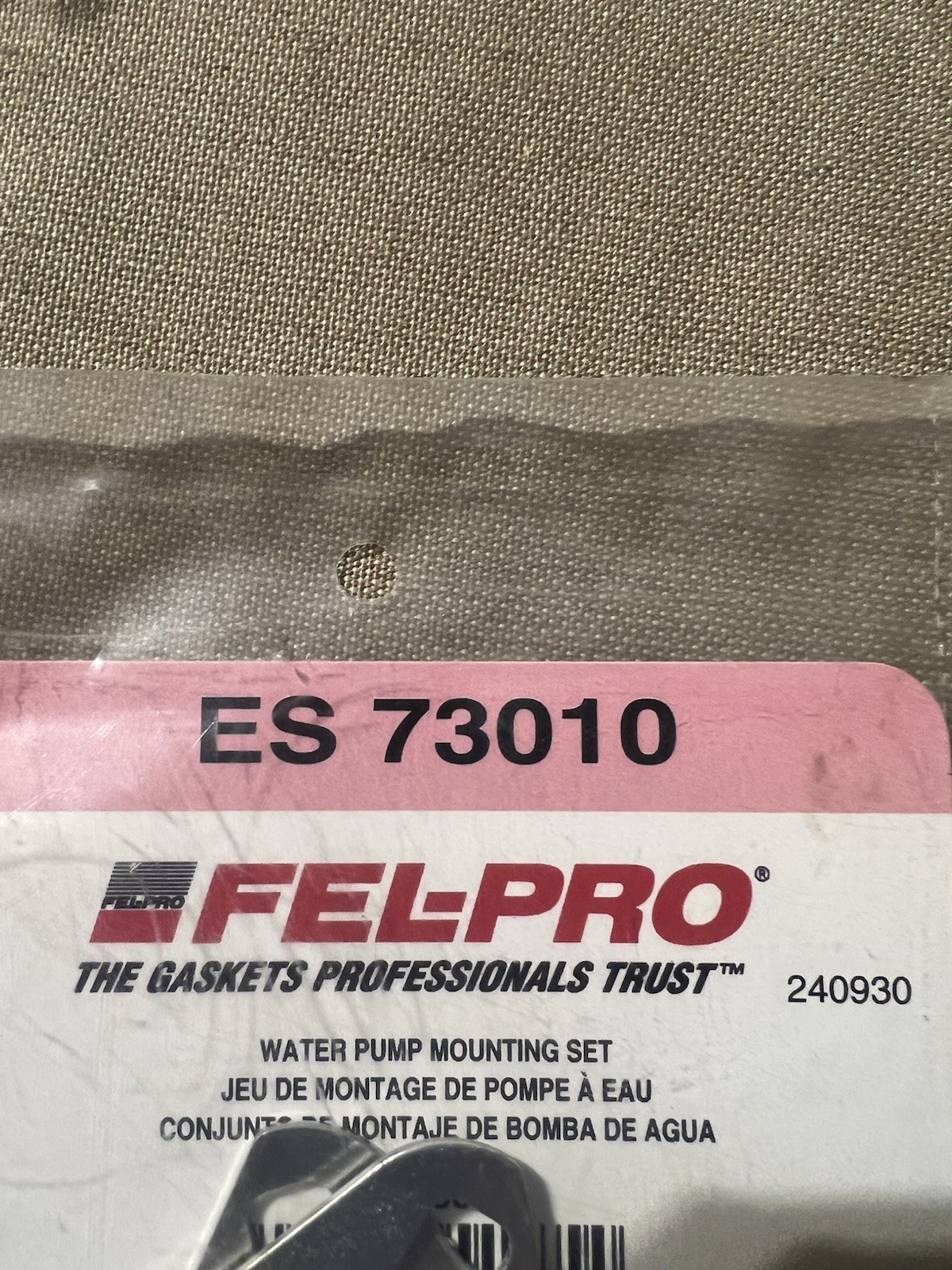 FEL-PRO ES 73010 Engine Water Pump Gasket Kit for Chevrolet Silverado 1500