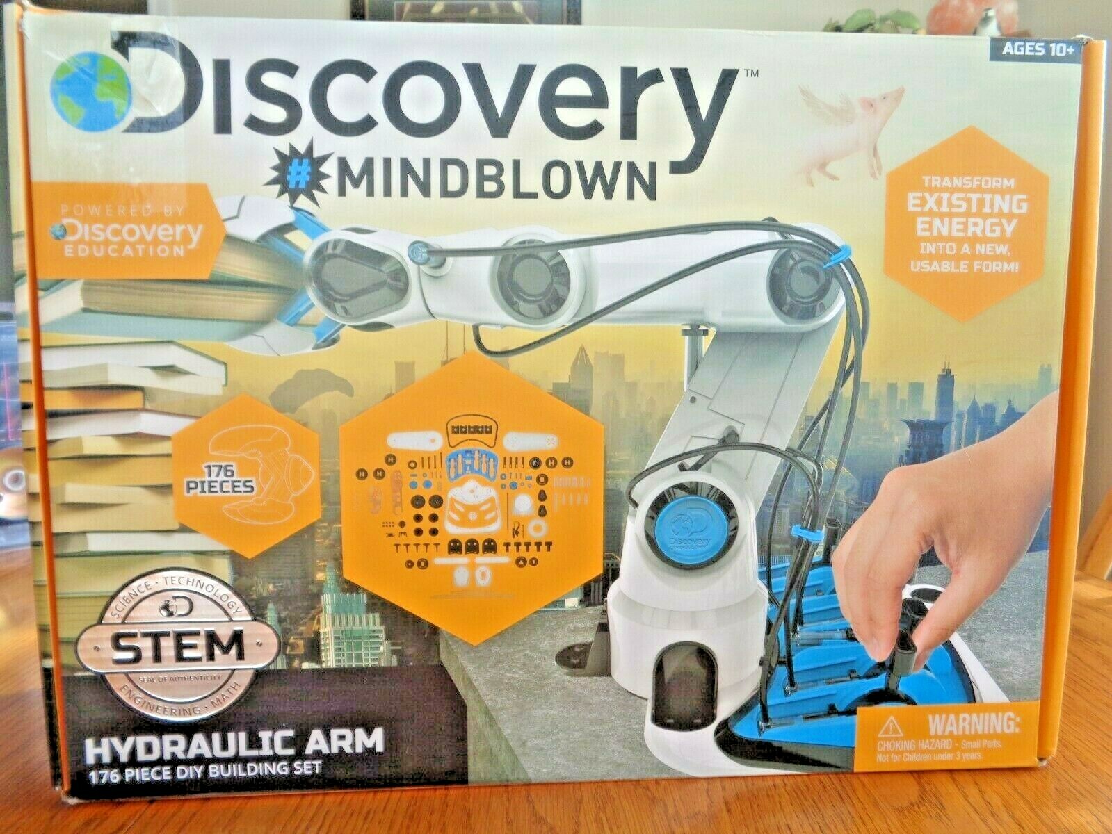 Discovery # Mindblown Kids 176 Piece Hydraulic 6 Lever Control Robotic Arm Toy