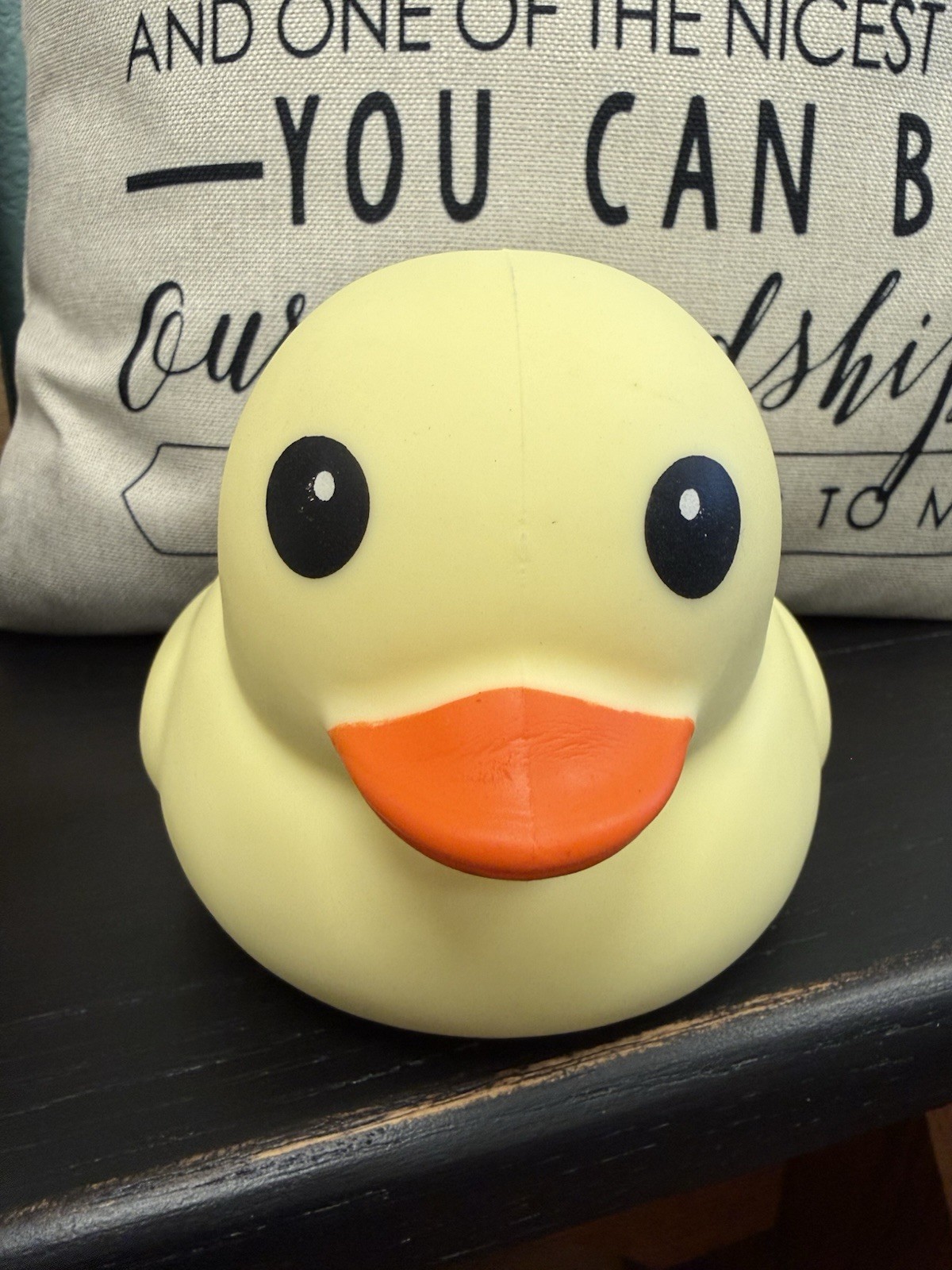 BRAND NEW Jumbo Squishy Duck Pastel Yellow 3+ Laffy Quacks 5″ Sunny Days Squishy