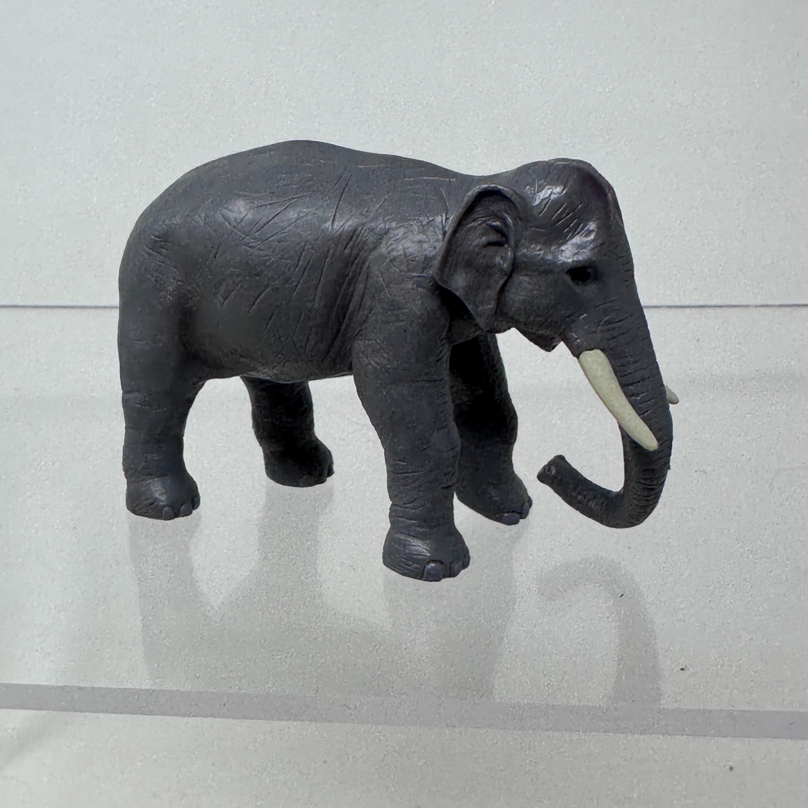 Battat Terra African Elephant Figure Gray Wildlife Zoo Jungle Animal Figurine 5″