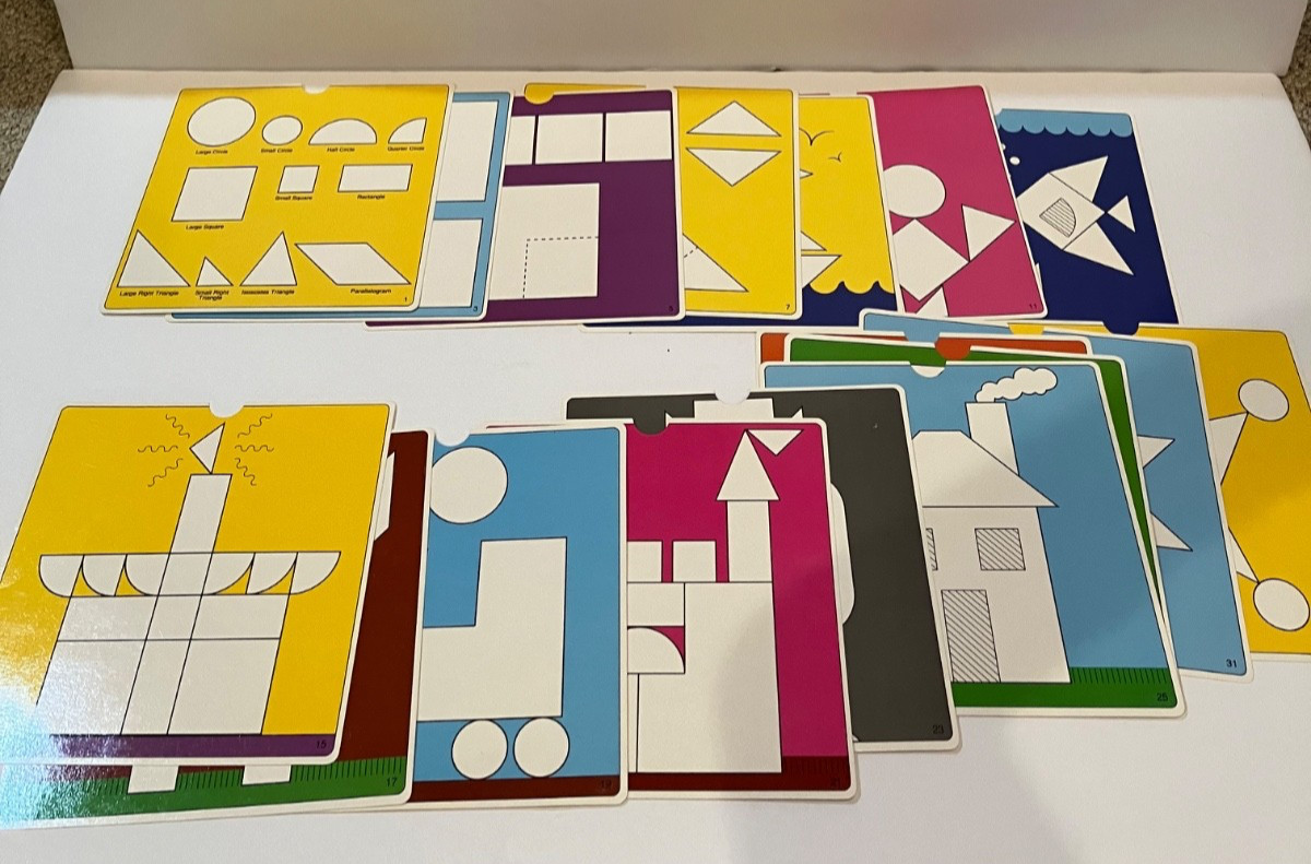 Discovery Toys Playful Patterns Design Activity Foam Shapes Puzzle Cards READ