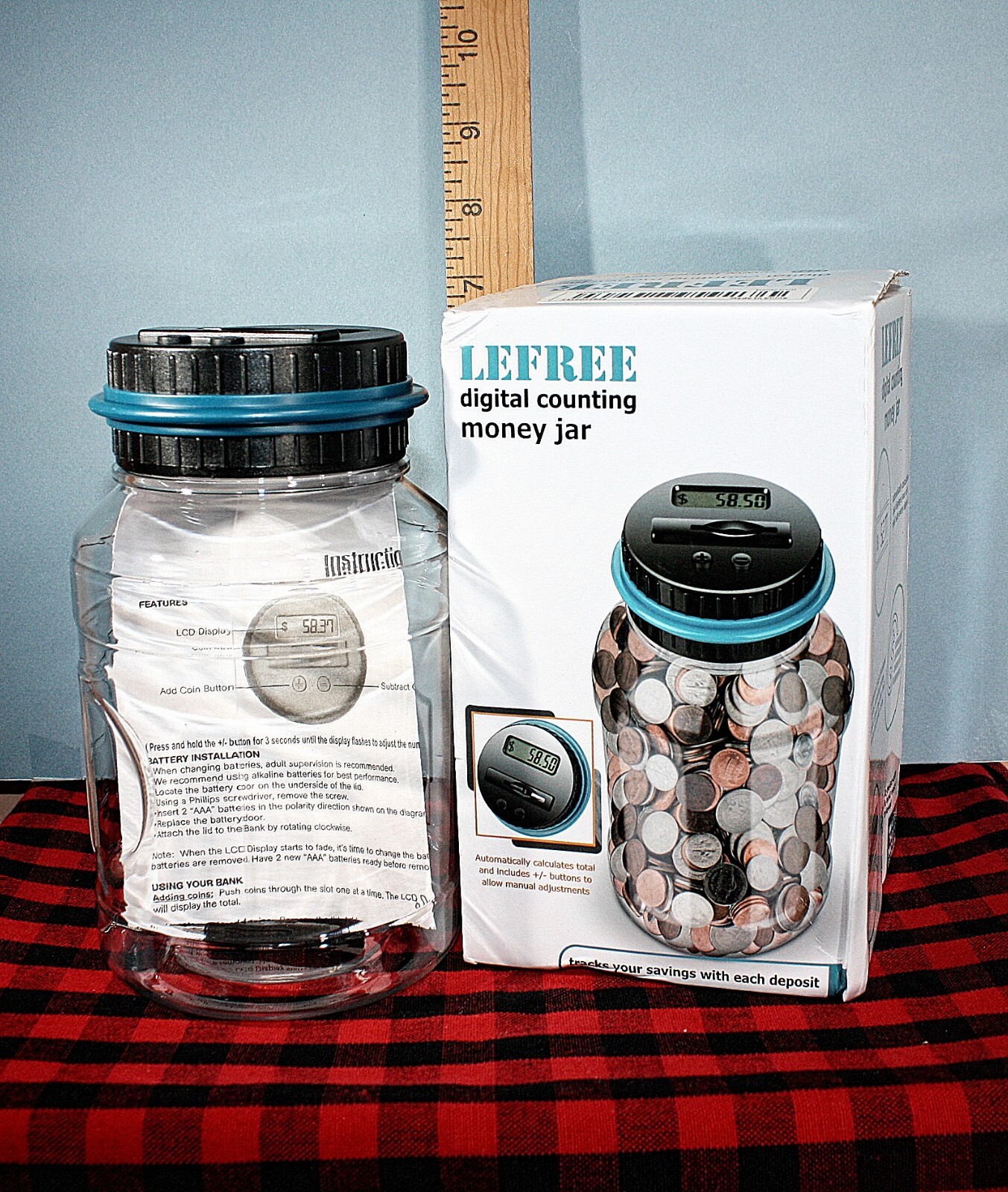 Digital Coin Counting Jar Bank LCD Change Counter Money Saving Jar New in Box