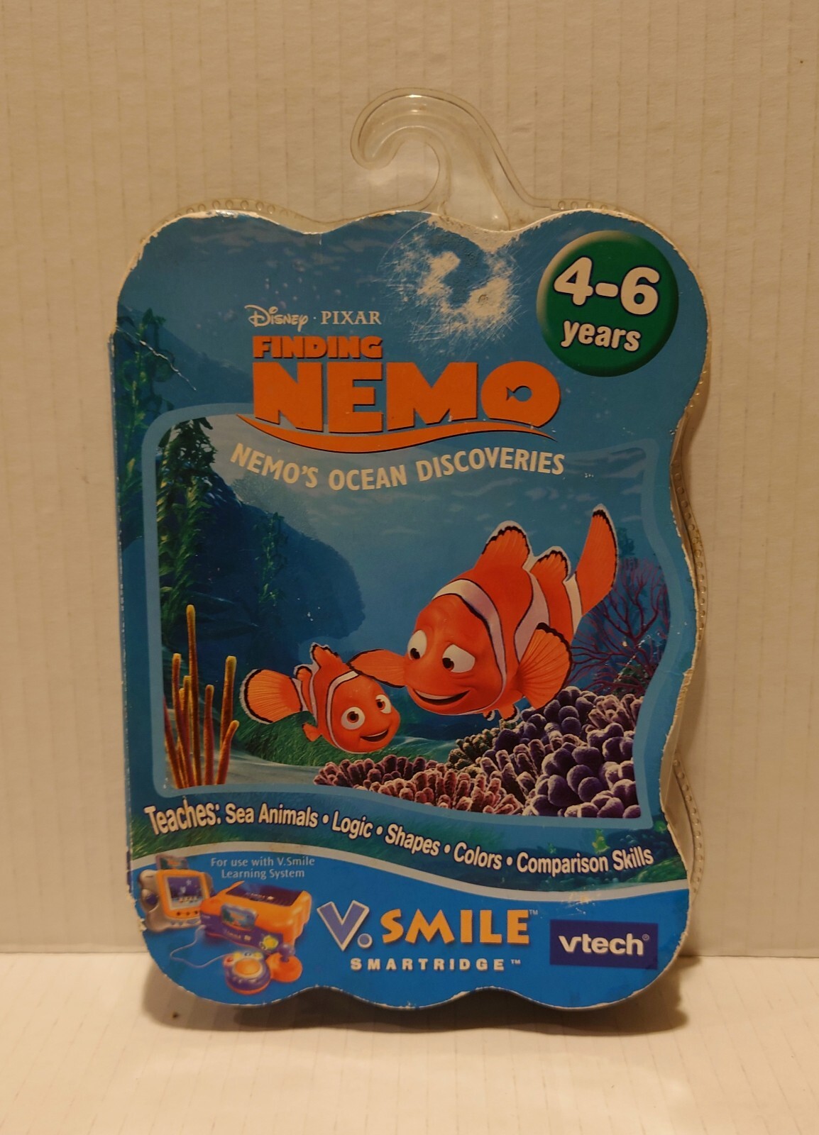 Vtech vsmile game Finding Nemo New in box but box is damaged and has wear on it