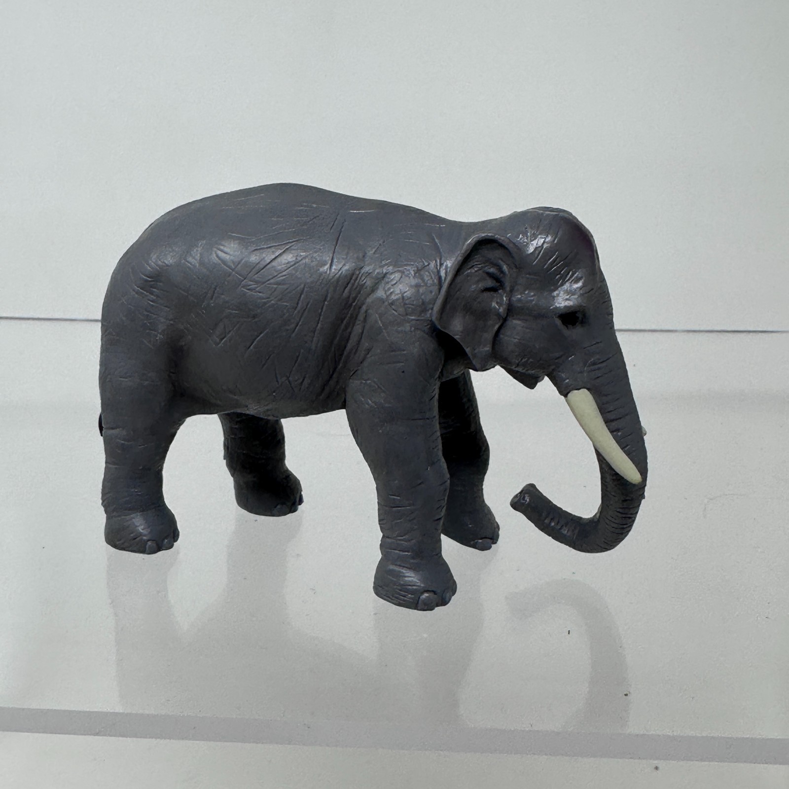Battat Terra African Elephant Figure Gray Wildlife Zoo Jungle Animal Figurine 5″