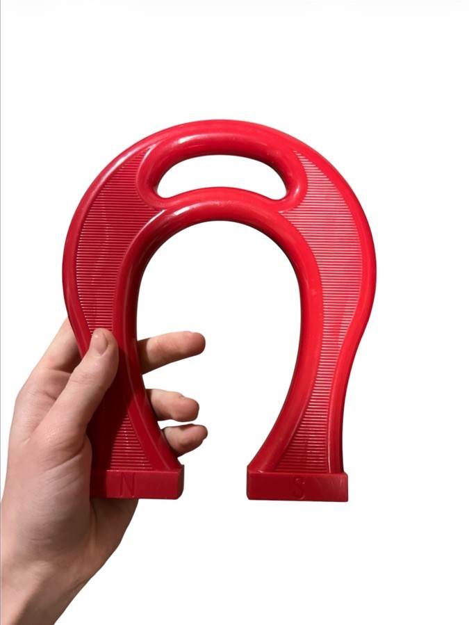Large VTG Magnet Source Child Horseshoe Plastic Red Made USA