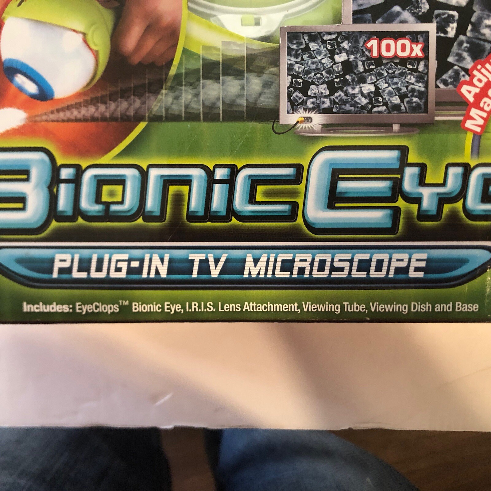 Jakks Pacific Bionic Eye Clops Series Plug In TV Microscope 2008 New Sealed Toy