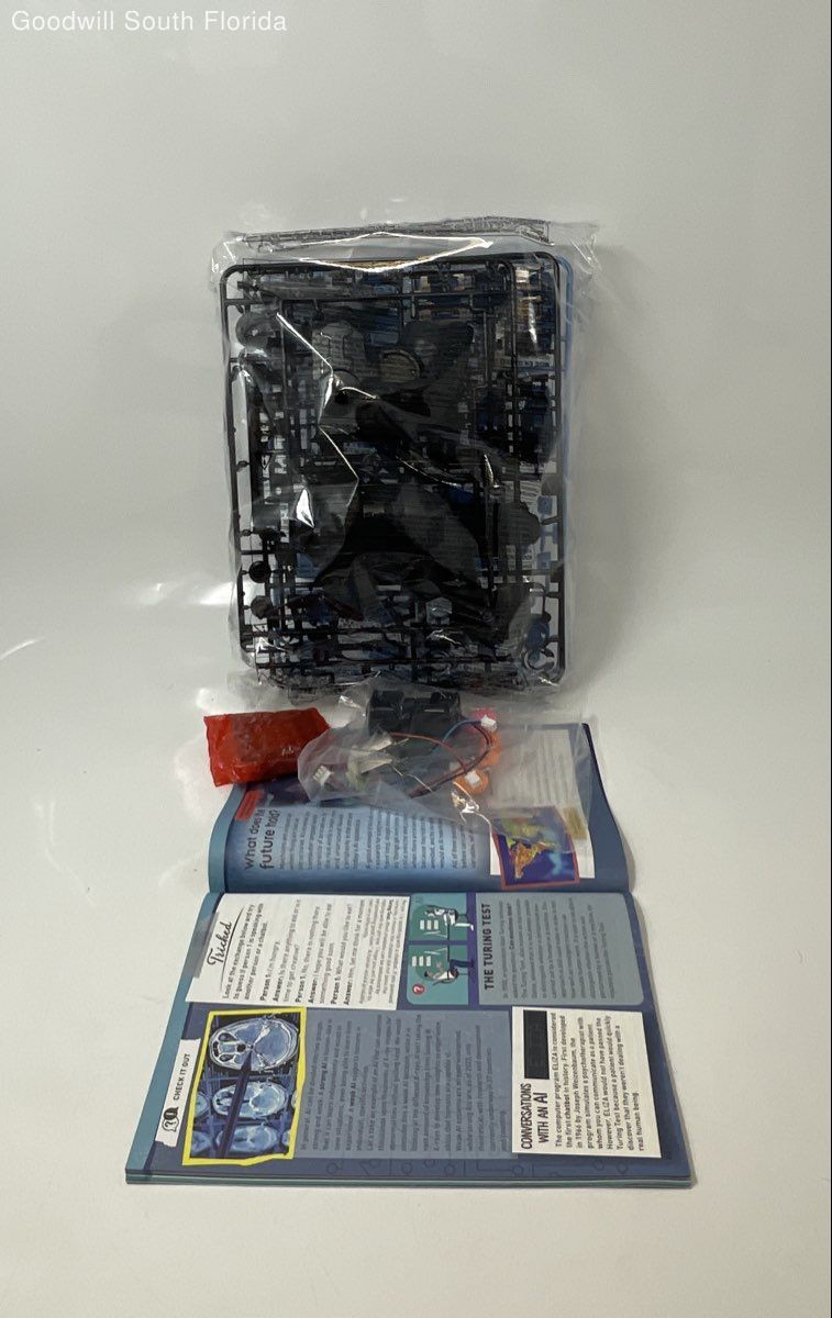 Thames & Kosmos Blue KAI The Artificial Intelligence Robot Stem Experiment Kit