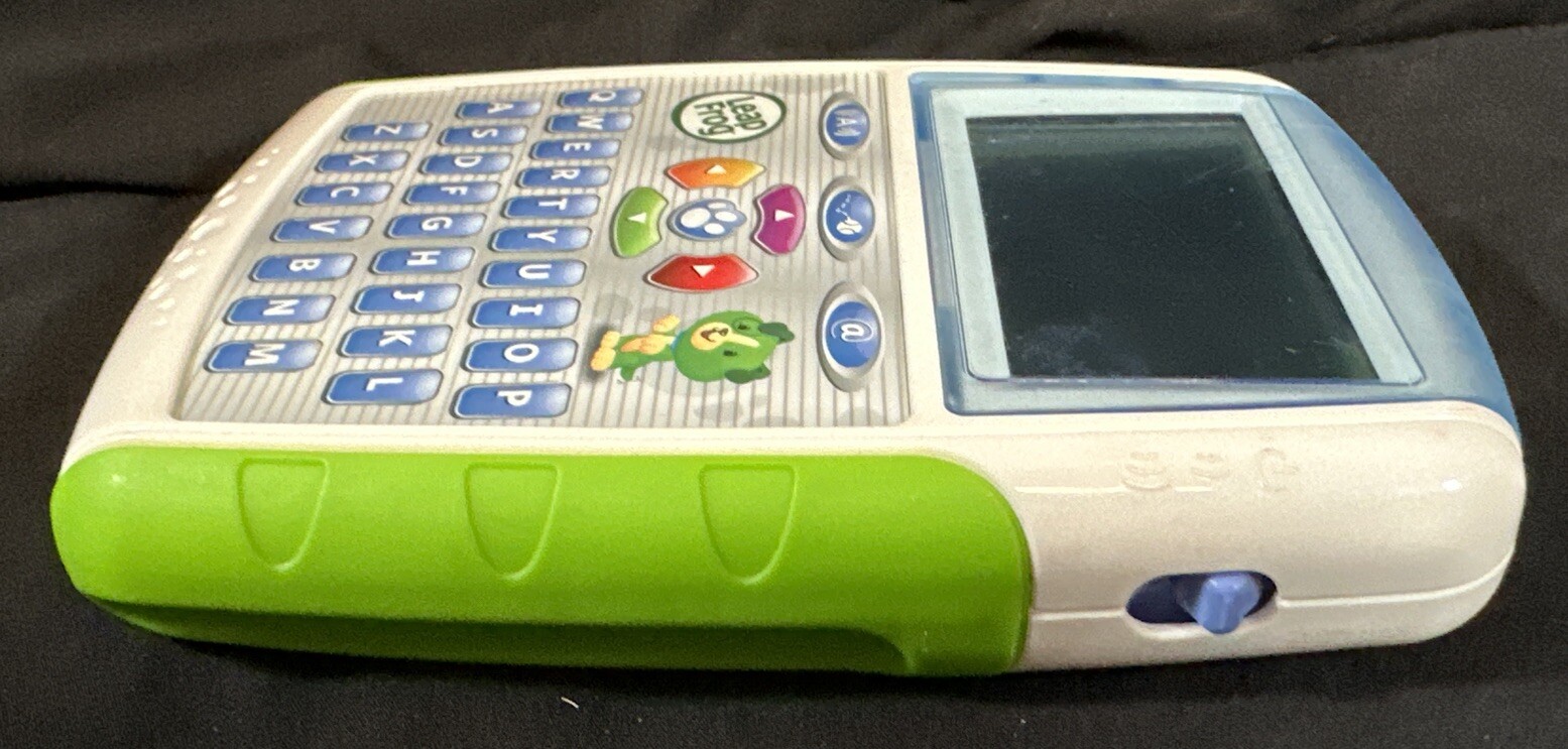 LeapFrog Text & Learn Handheld Electronic Educational Game | Item # 19143 |Used