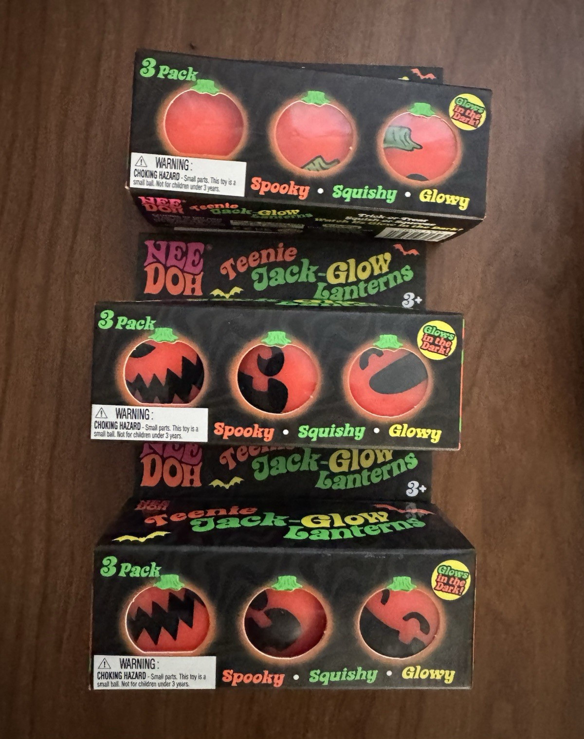 NeeDoh Teenie Jack-Glow Lanterns Glow in the Dark (1 box have a rip! ) 3 Pack