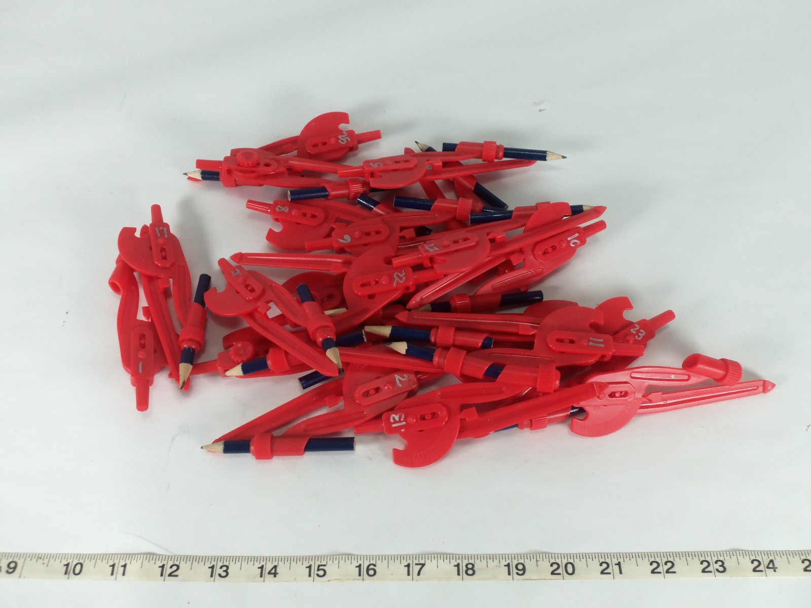Lot Of 21 Red Safety Point Mathematical Plastic Compasses AD32
