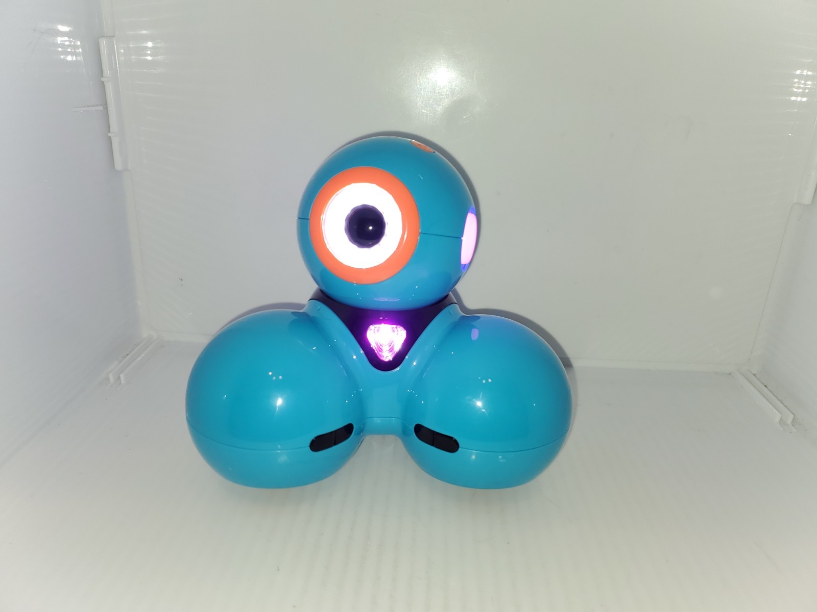 Wonder Workshop Dash Smart Robot DA01 STEM Science Coding Learning Toy.WORKS
