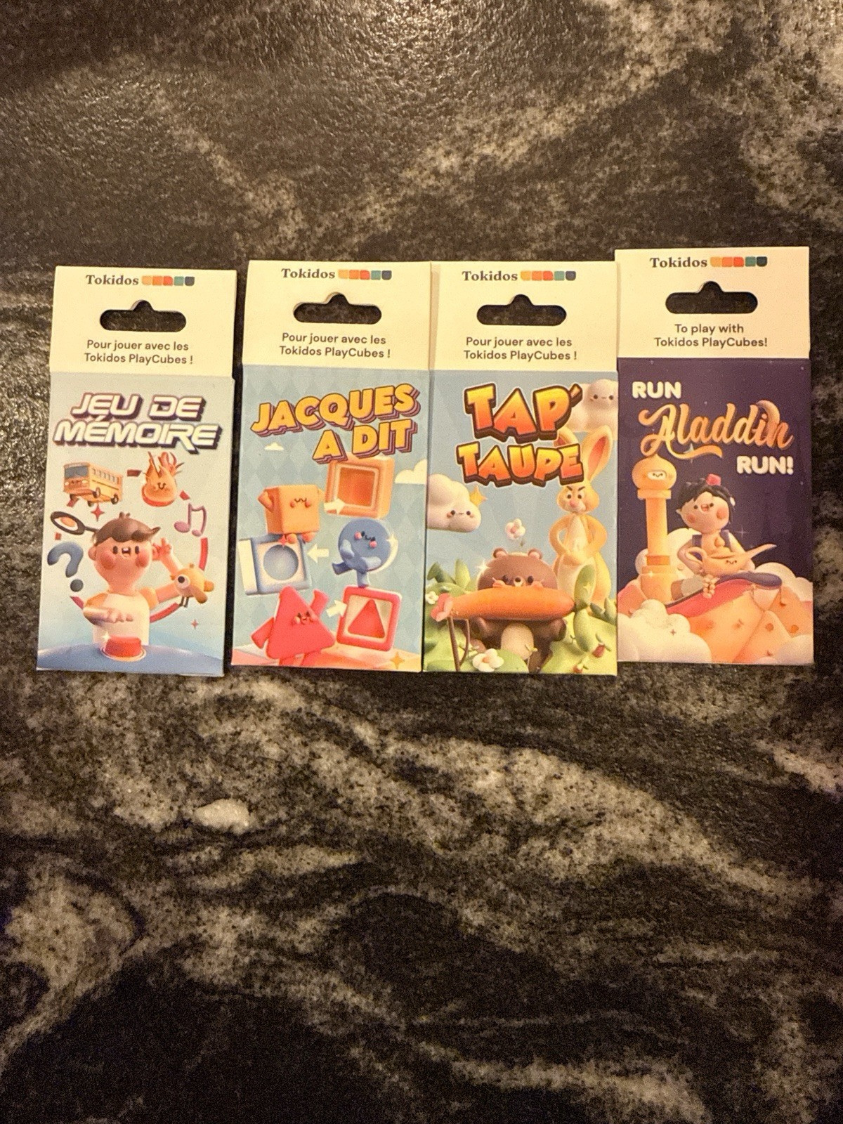 Tokidos play cubes Lot Of 4 Playcubes Aladdin French English