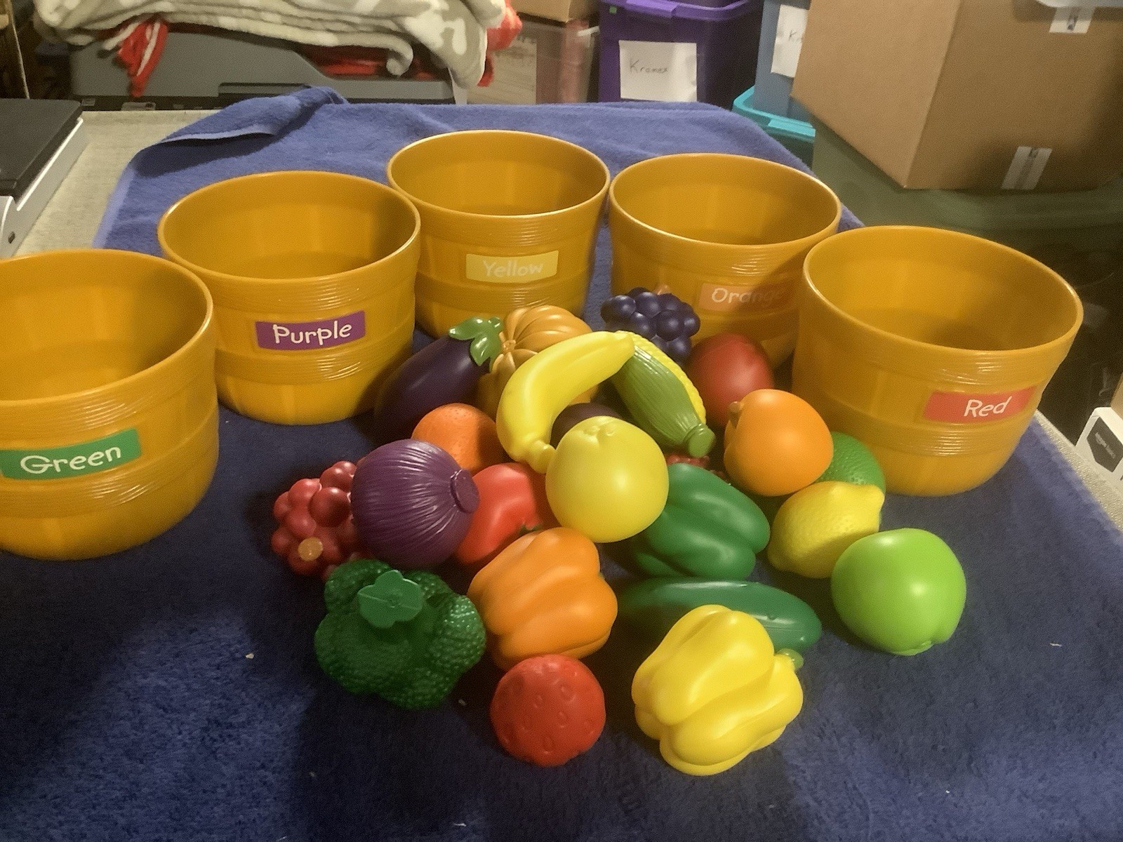 Learning Resources Farmer’s Market Color Sorting Set Fruit Vegetables PreOwned